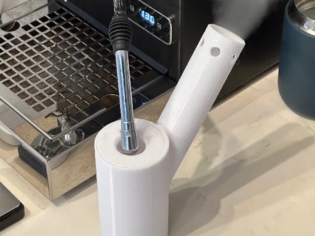 Steam dryer for a coffee machine