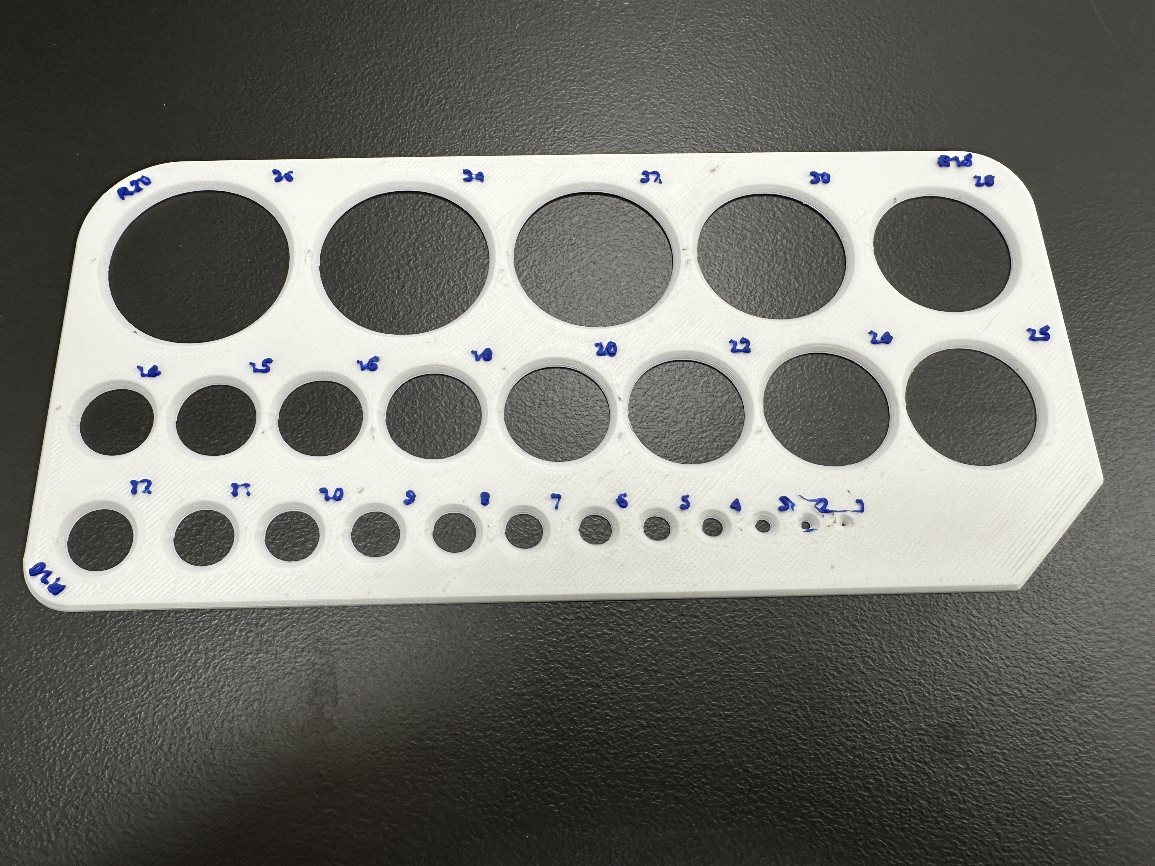 Miniatura 2 do modelo 3D Kreisschablone - Circle Template