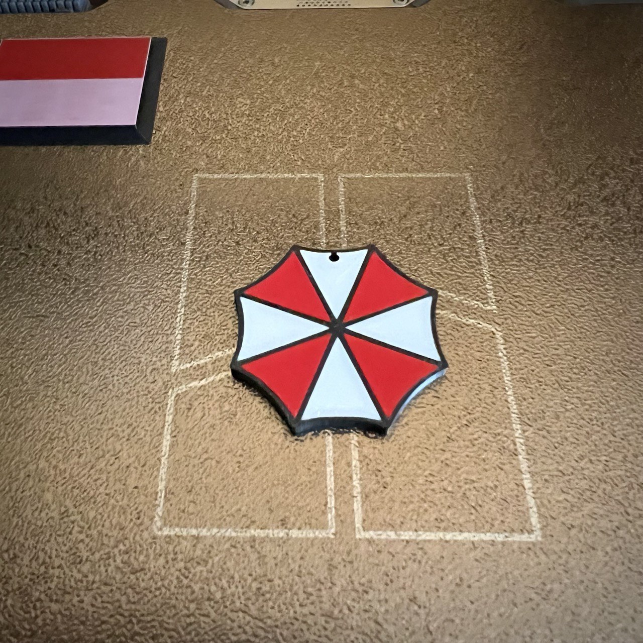 Resident Evil - Umbrella Corporation keychain