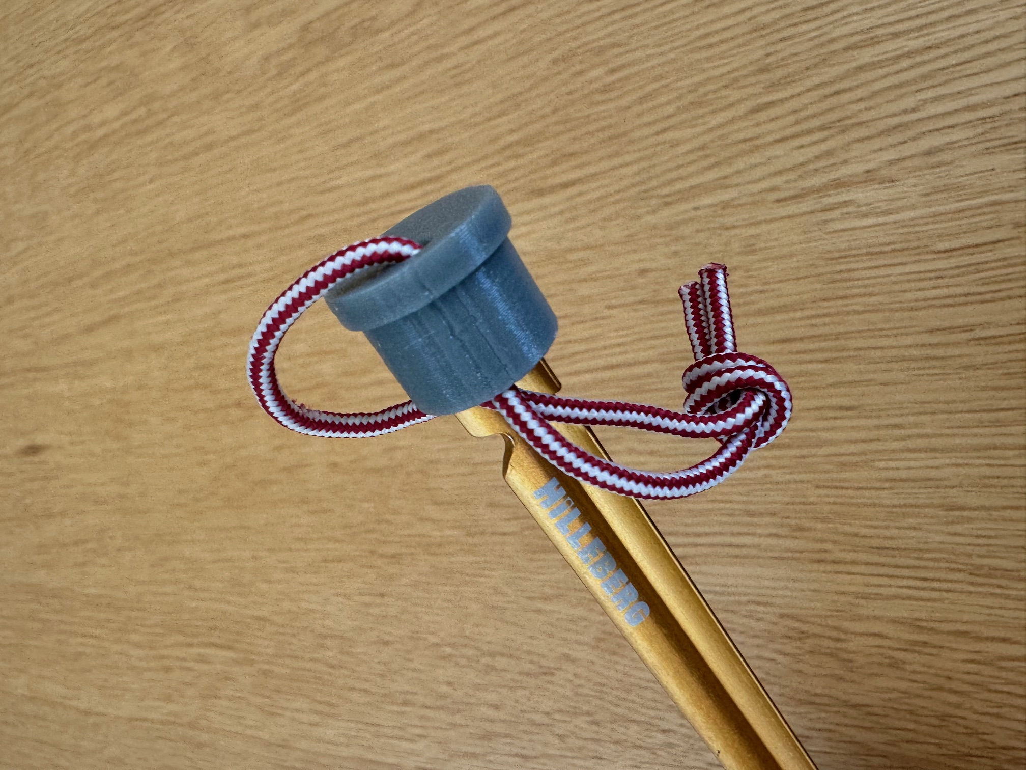 Hilleberg tent peg hat