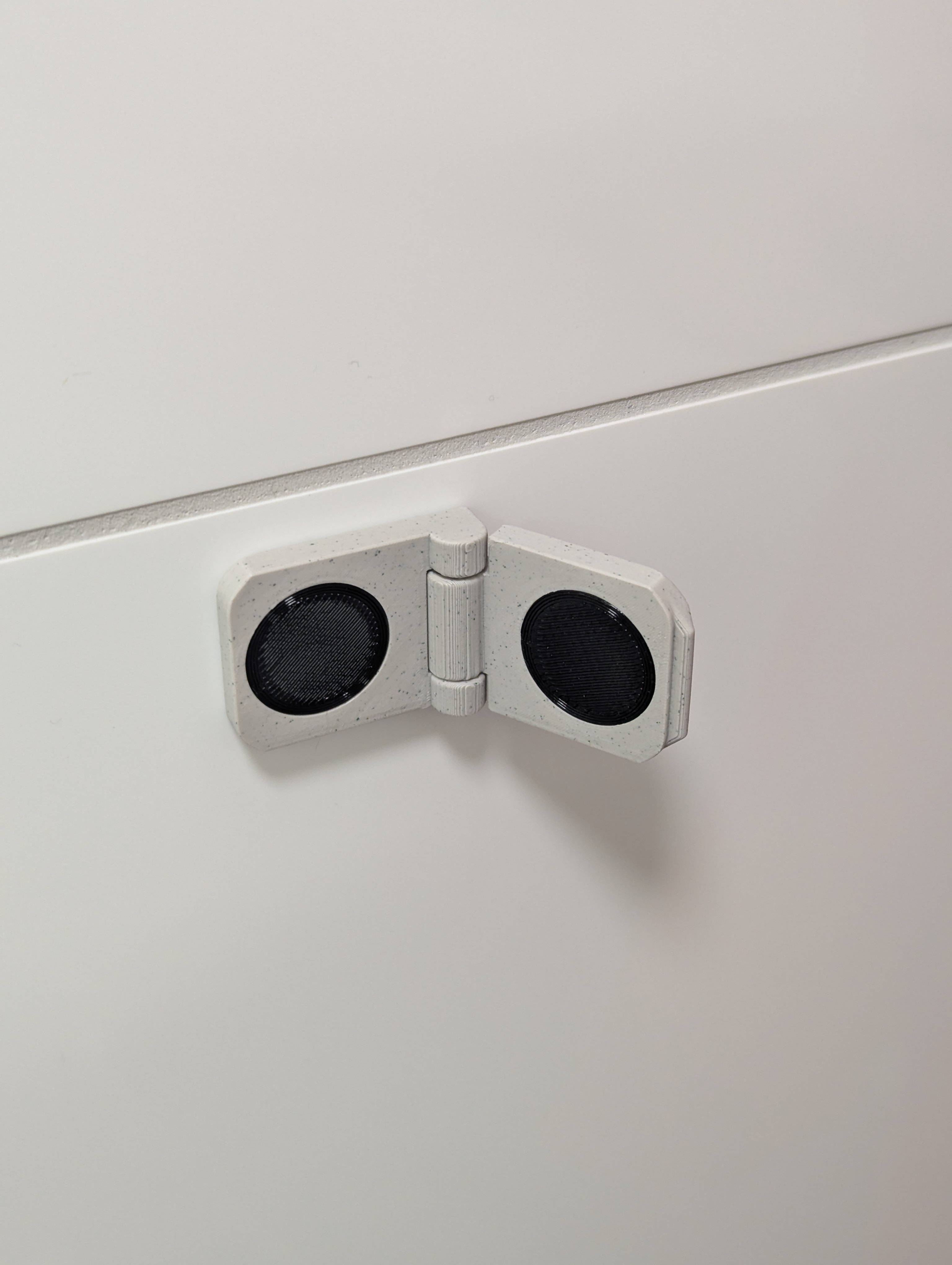 Magnetic Curtain Clip - Print in place