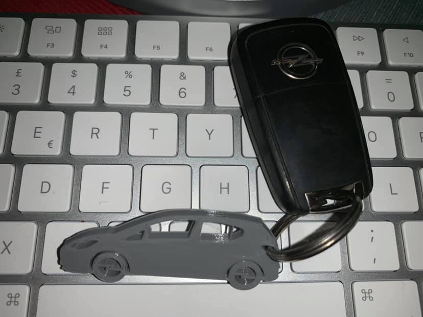 Opel Corsa E keychain