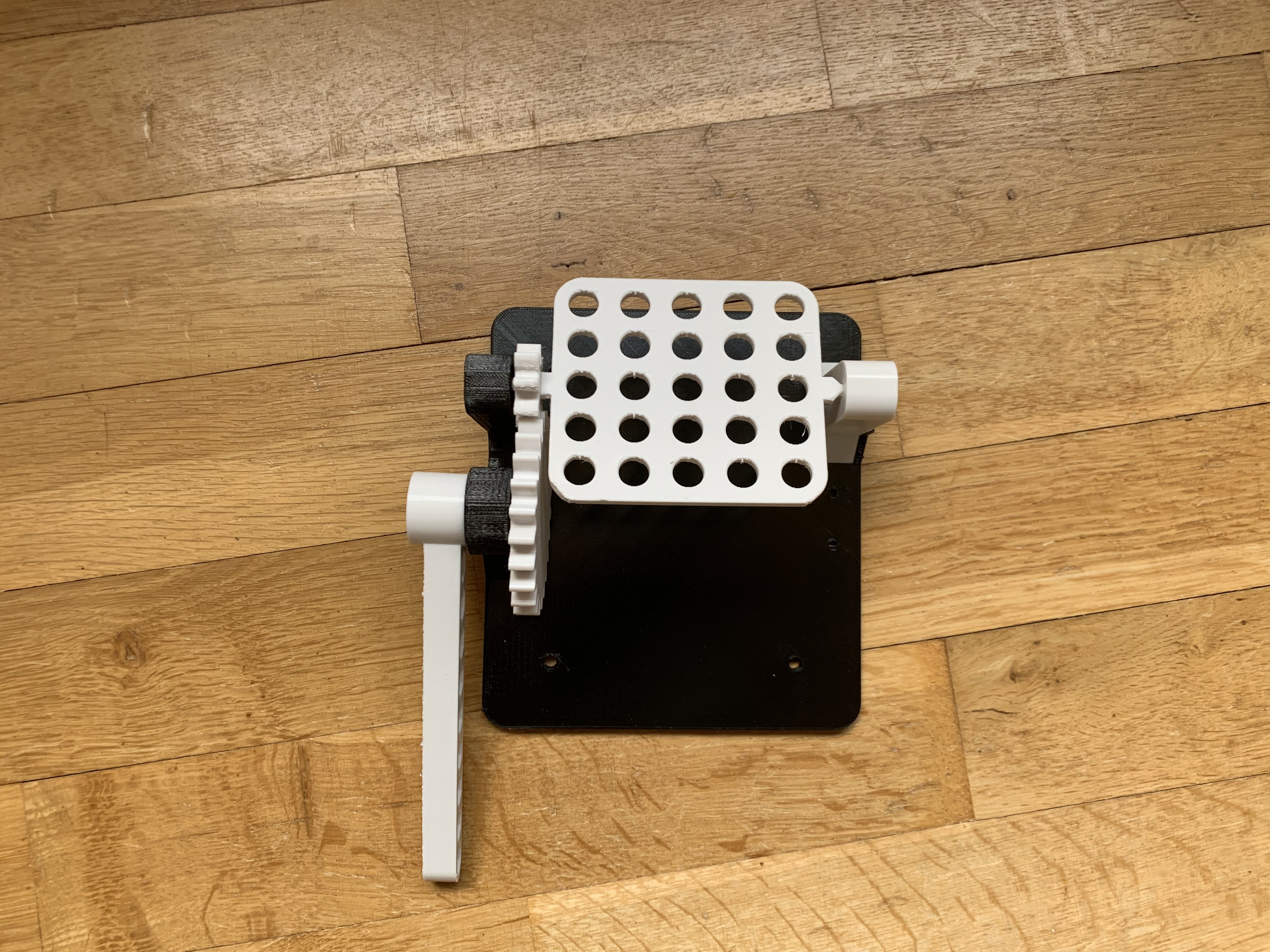 LBT driving simulator helper