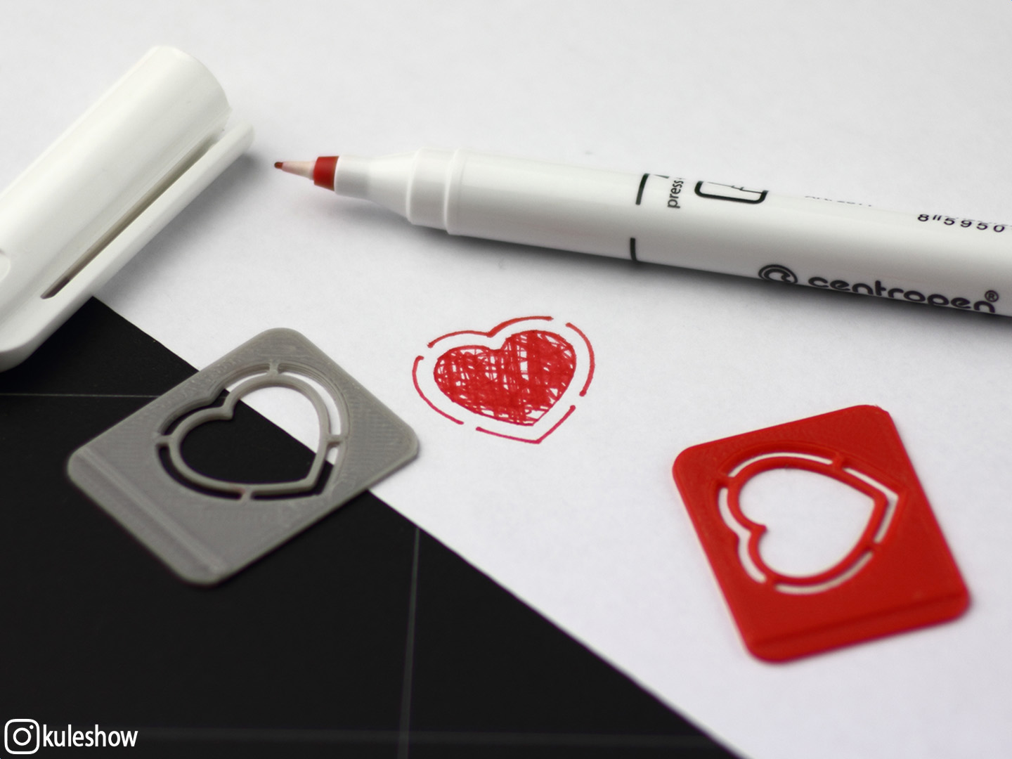 Miniatura 2 do modelo 3D Heart drawing template