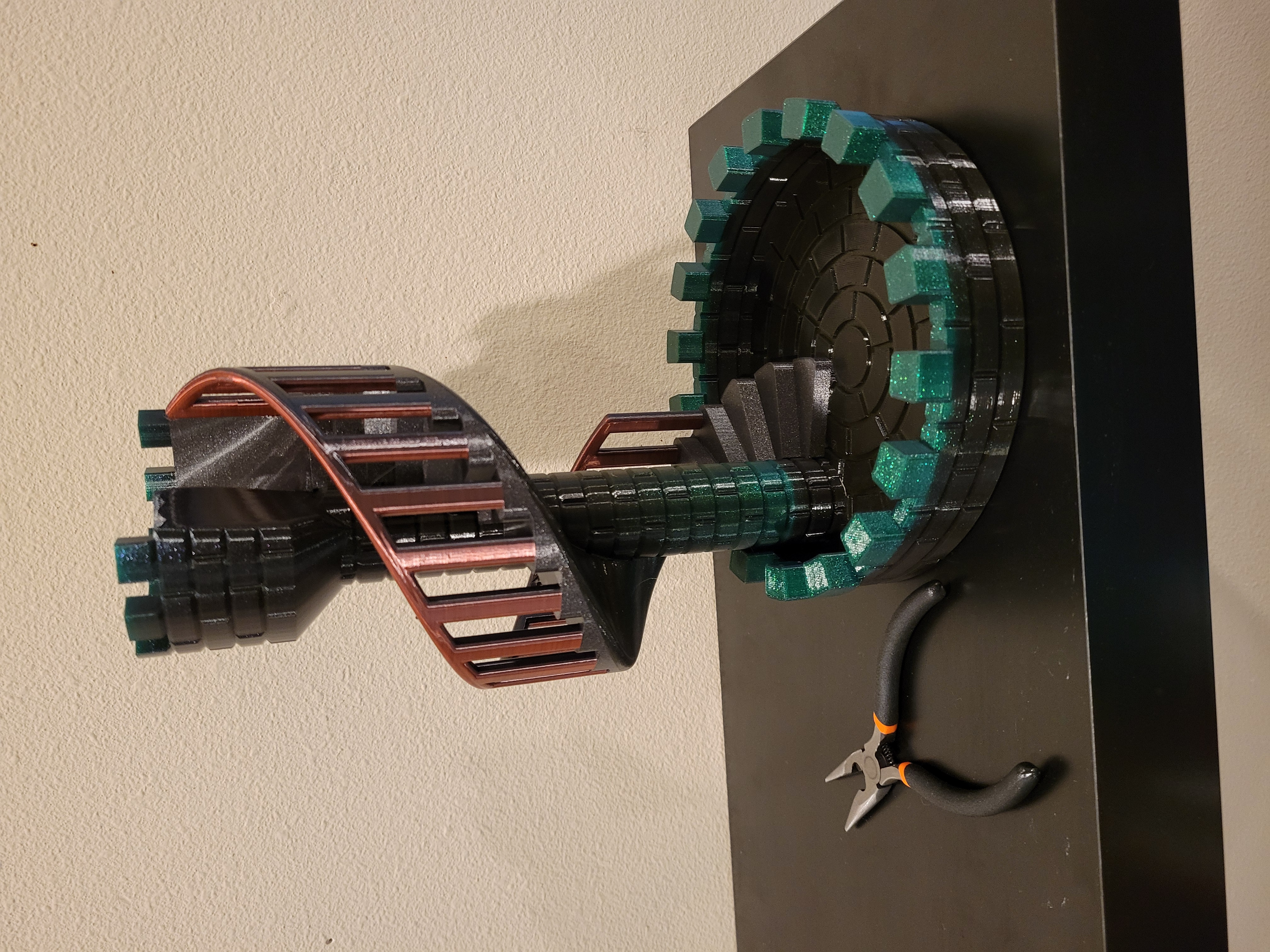 Dice Tower Castle Stairs - Multicolor
