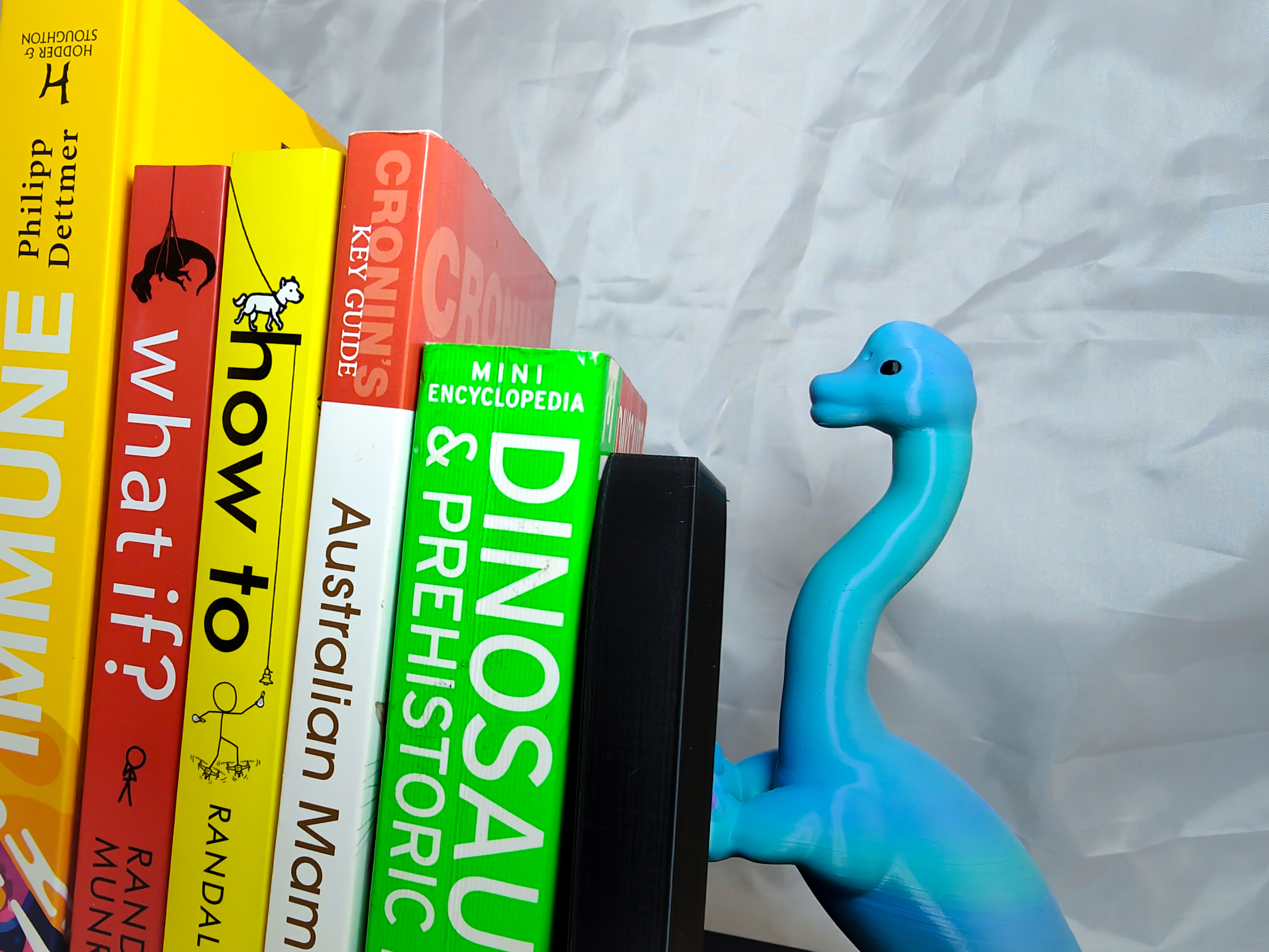 Miniatura 3 do modelo 3D Dinosaur Book Ends