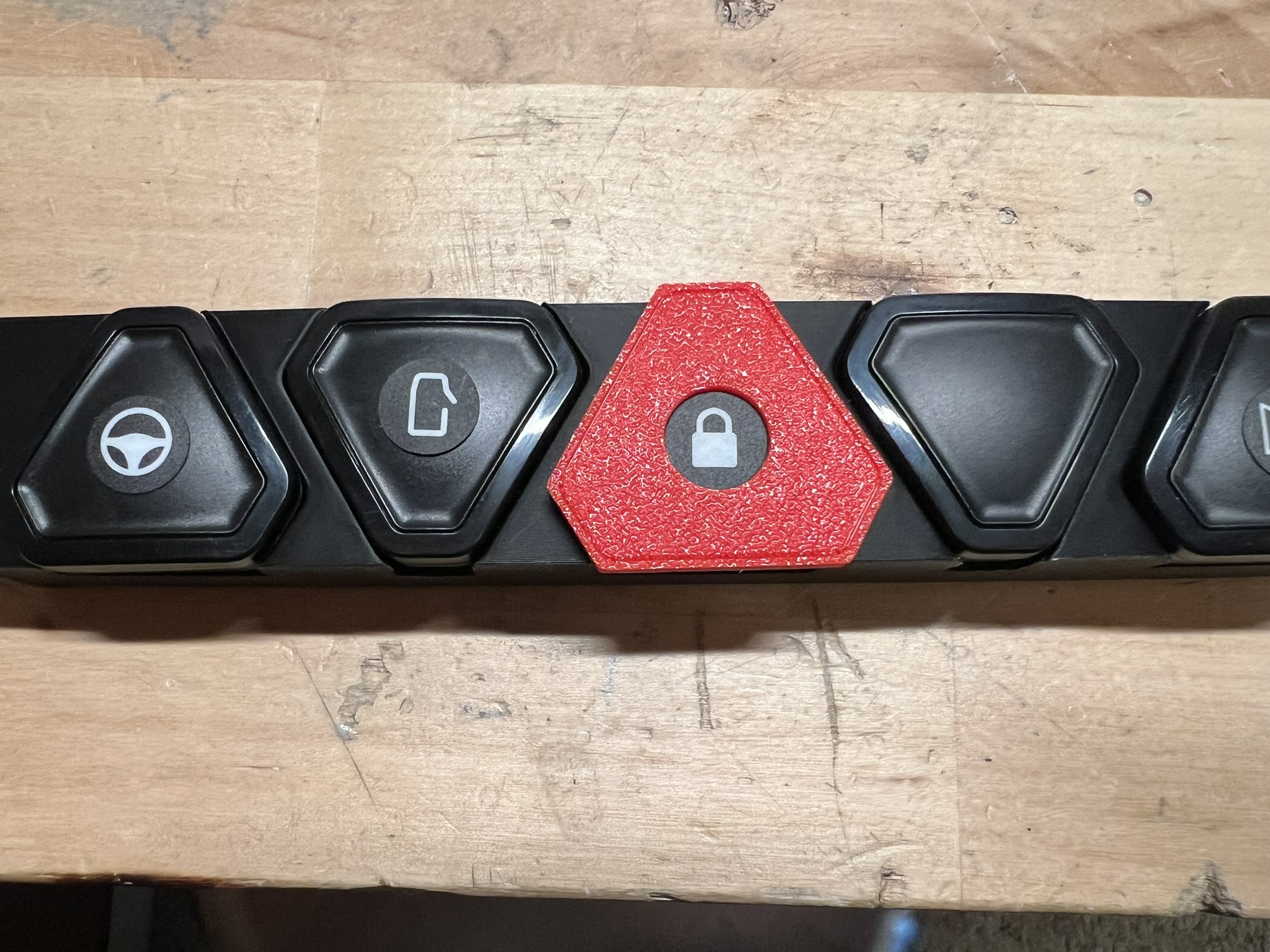 S3XY Buttons alignment tool by Trevor Your | Download free STL model ...