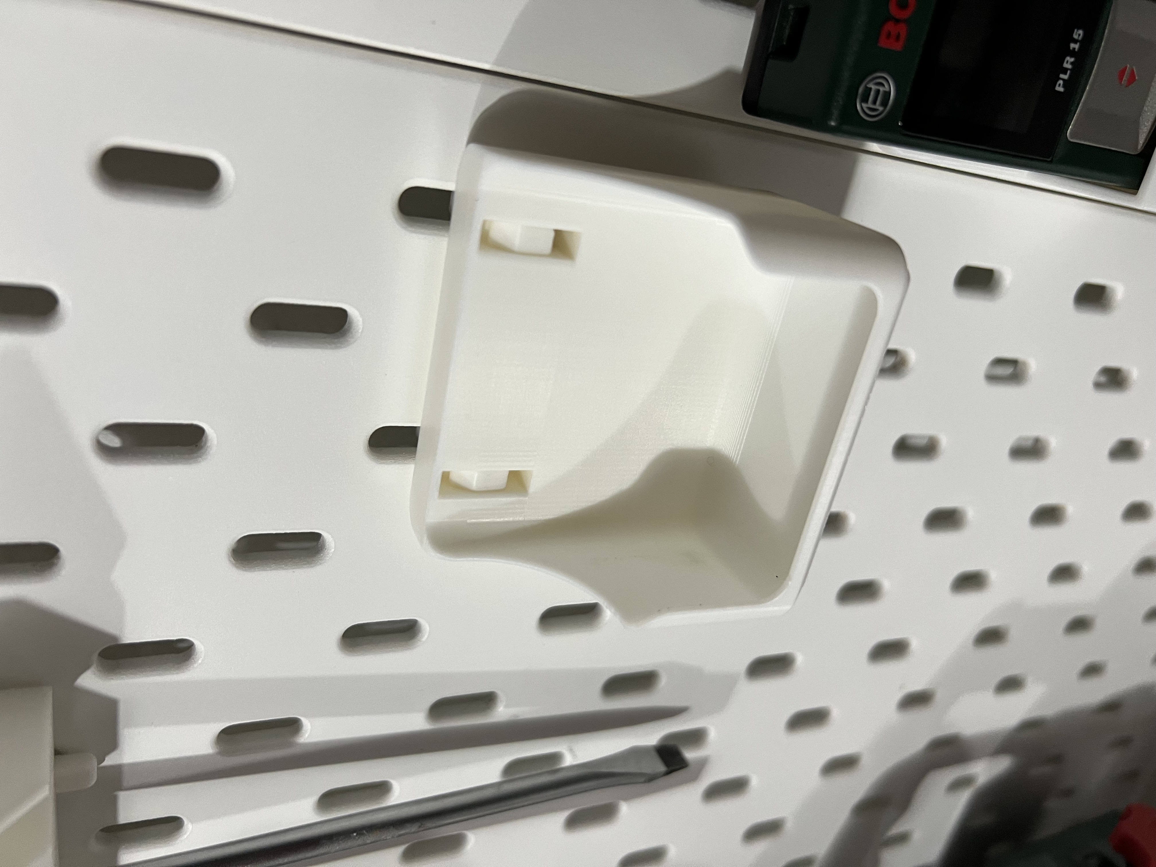 Bosch Truvo / PMD7  universal holder for Skadis
