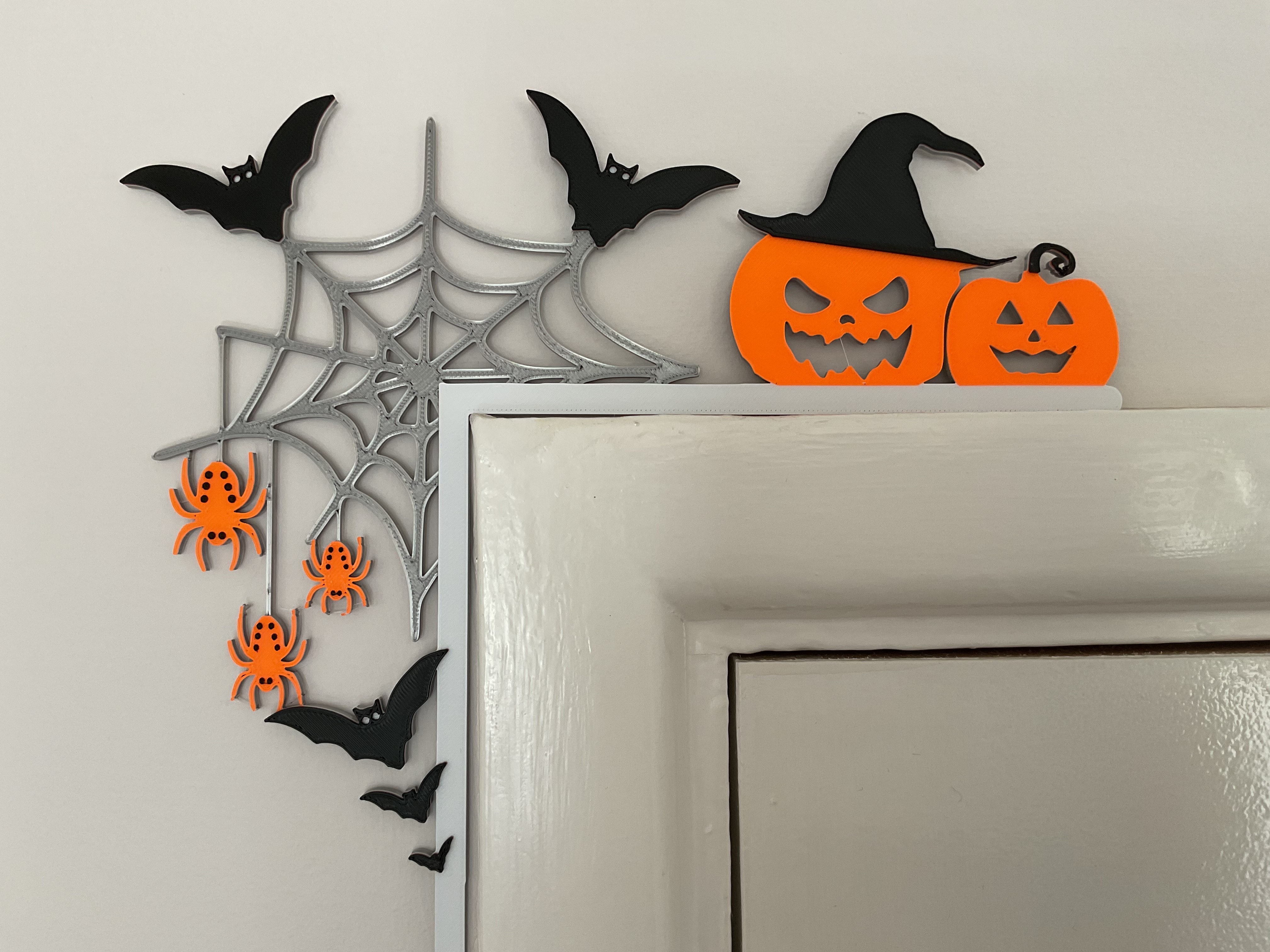 Halloween Door/Mirror Corner Decoration