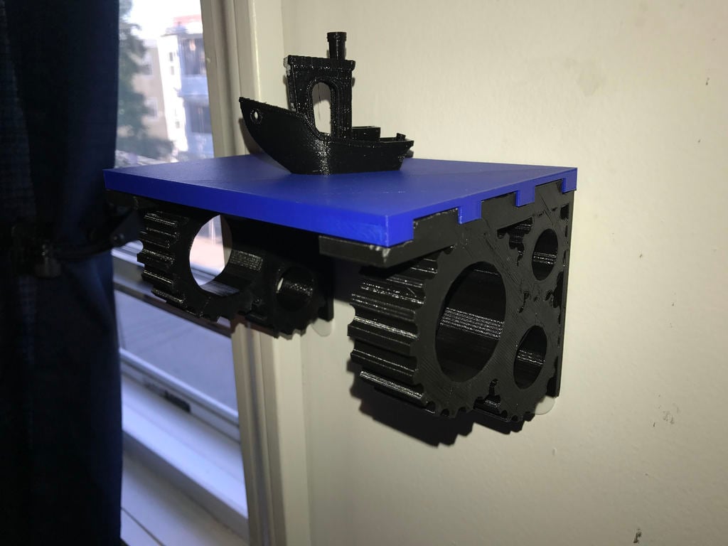 3M Command Strip Shelf