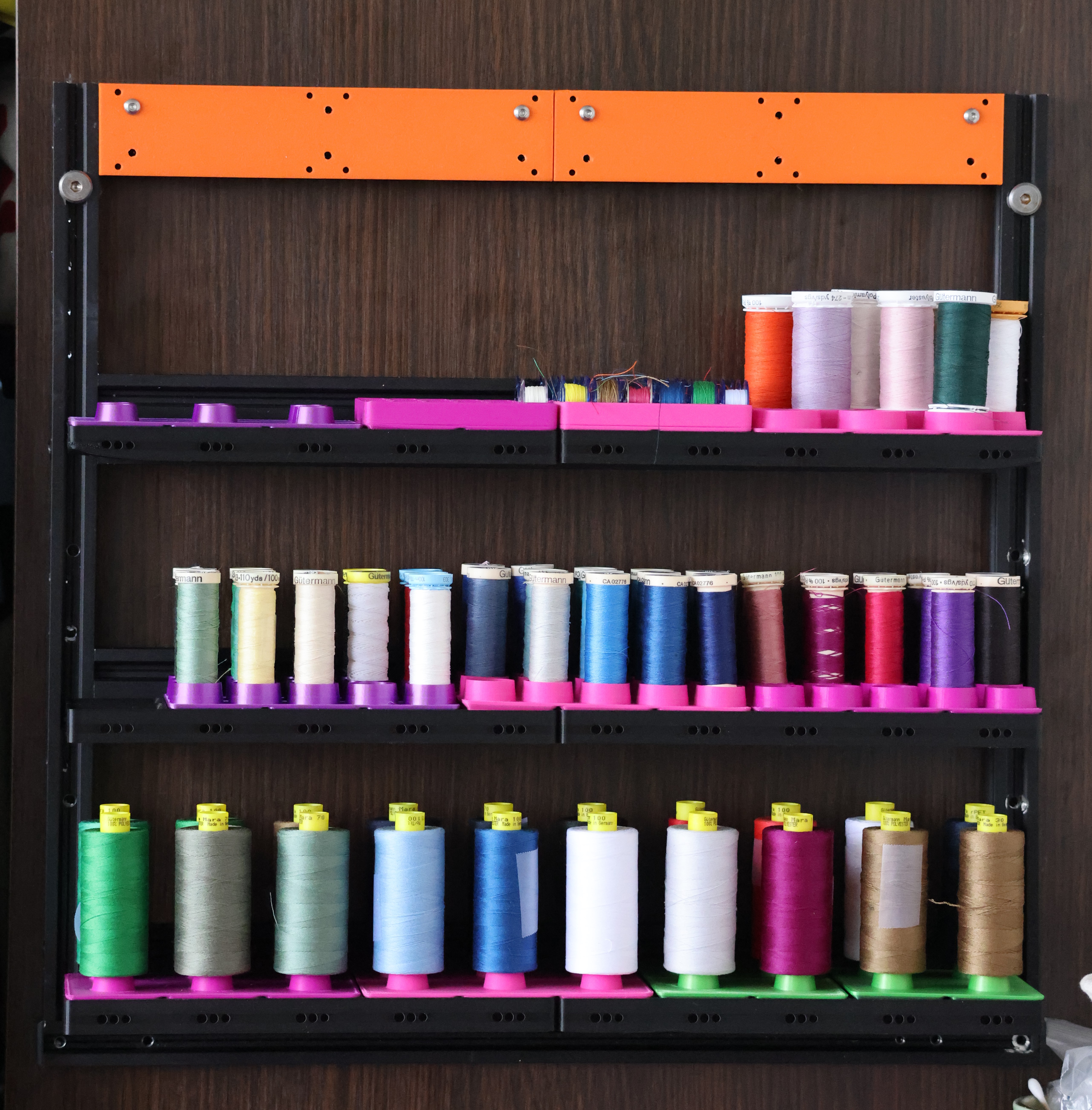 Gridfinty Thread and Bobbin Holder - Gutermann and More