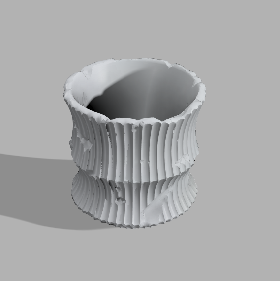 Cracked pillar plantpots