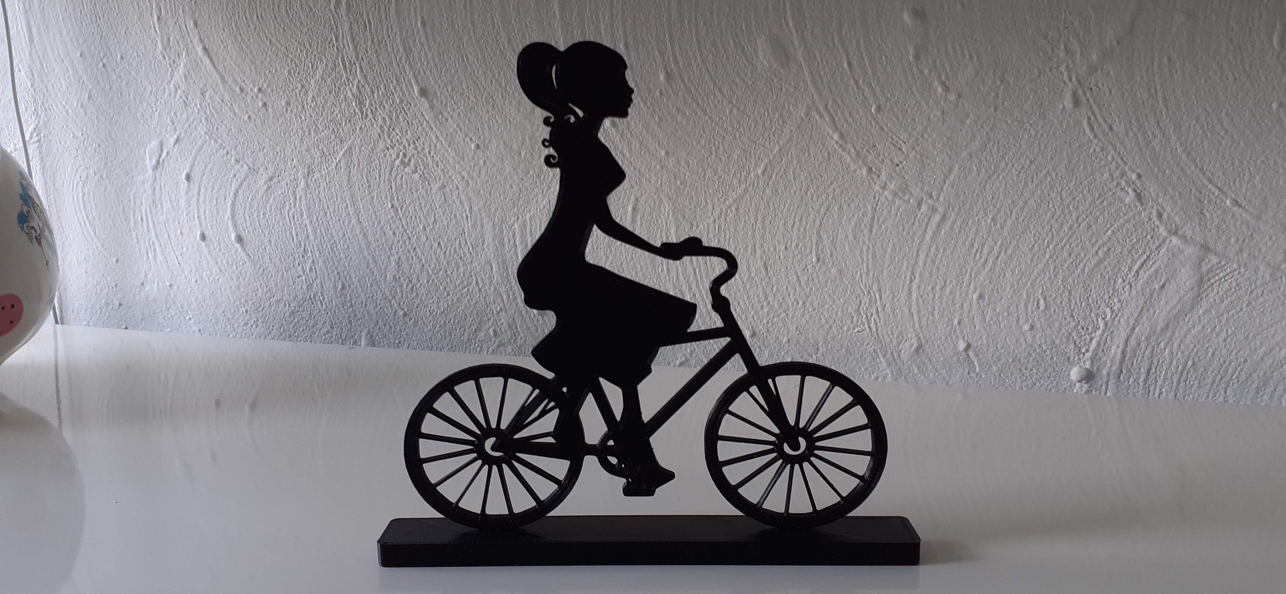 cycling lady by Milinje | Download free STL model | Printables.com