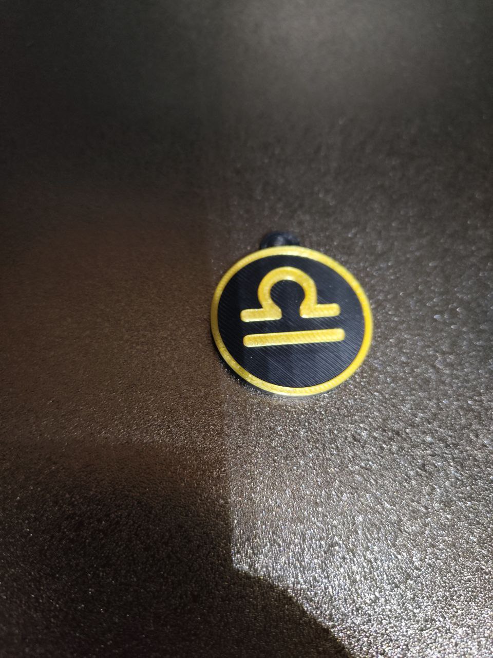 Miniatura 2 do modelo 3D Keychain Libra
