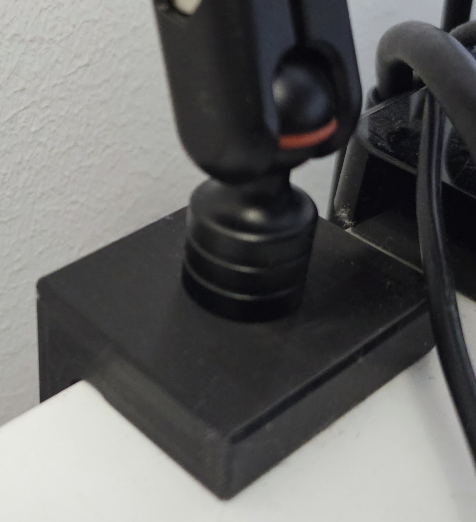 Table clamp (max 25mm table) with 3/8 inch thread