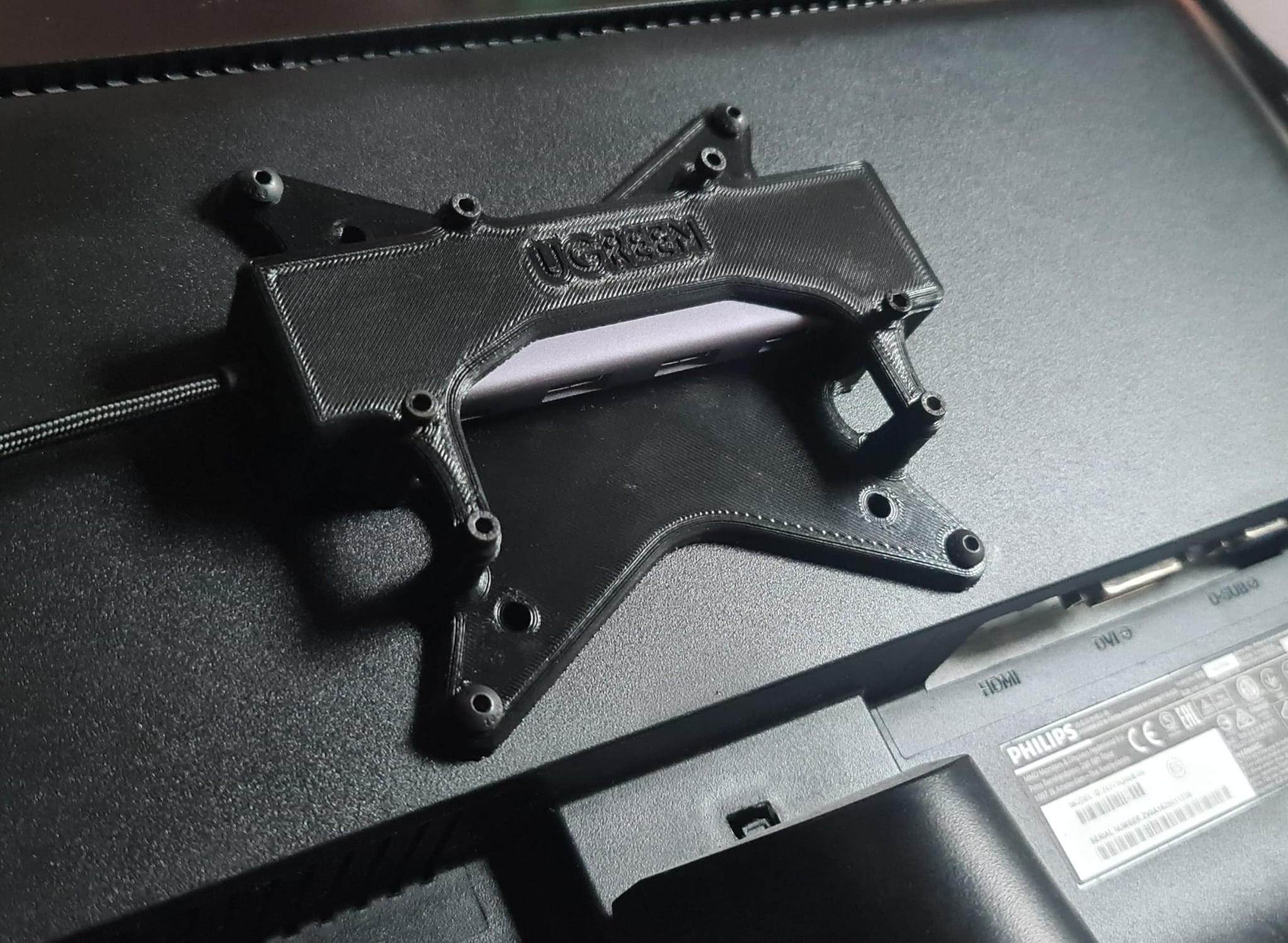 Vesa mount for UGREEN Revodoc Basic 5 in 1