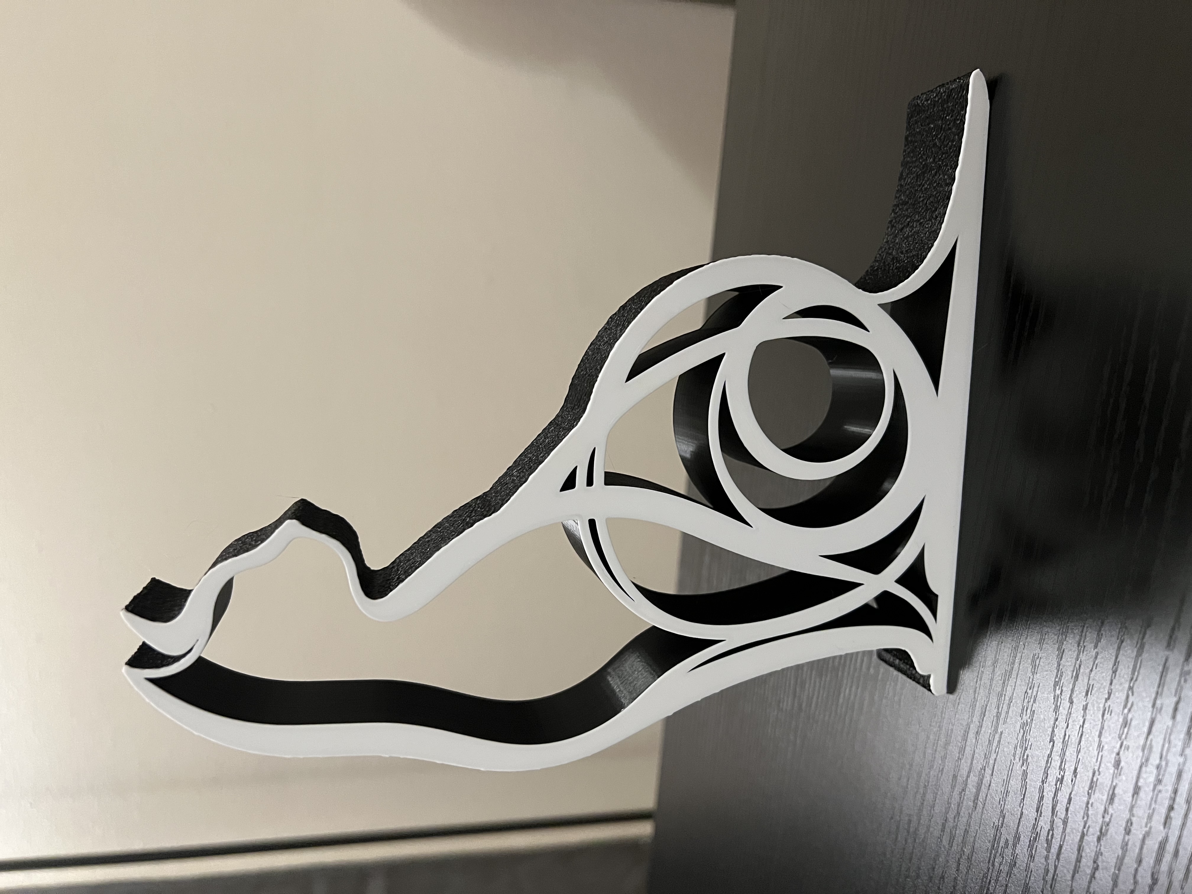 Artistic Cat Statue (improved)
