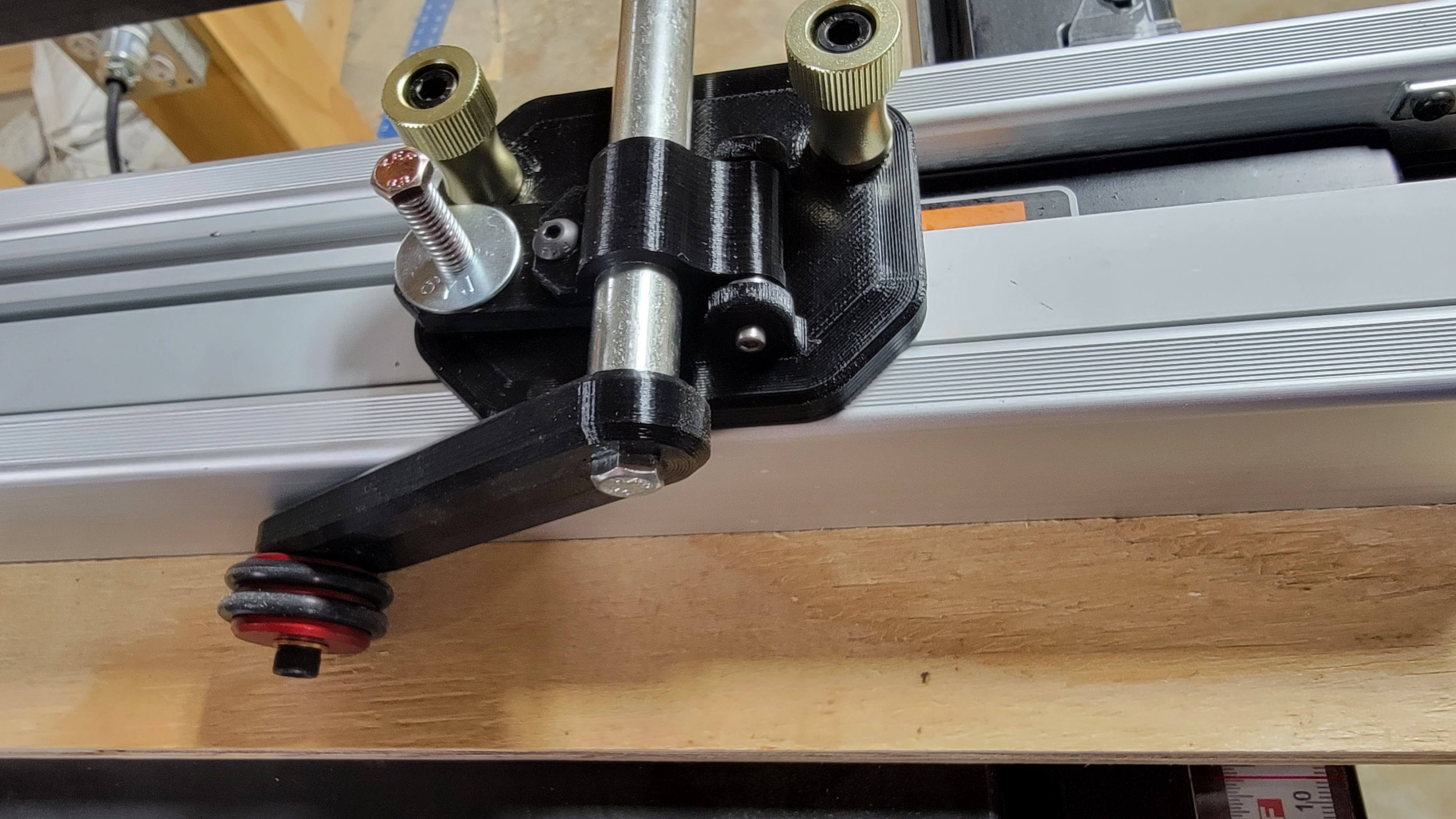 Table Saw Stock Guides