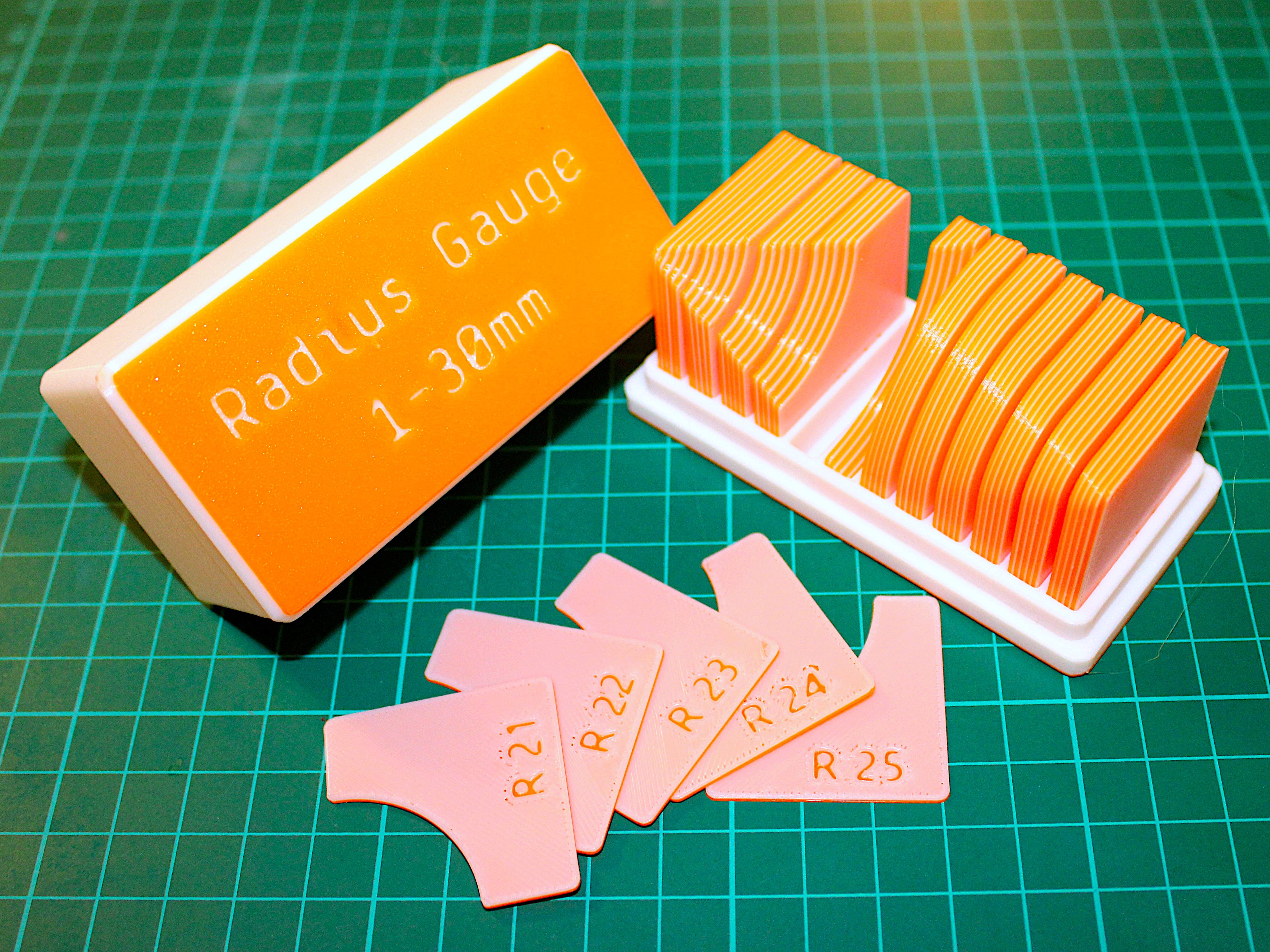 Radius Gauge 1-30mm | -52,8% Minimal Remix