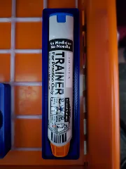 Gridfinity Bin for Epipen Trainer