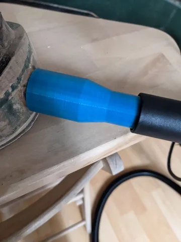 Vacuum adapter for power tools