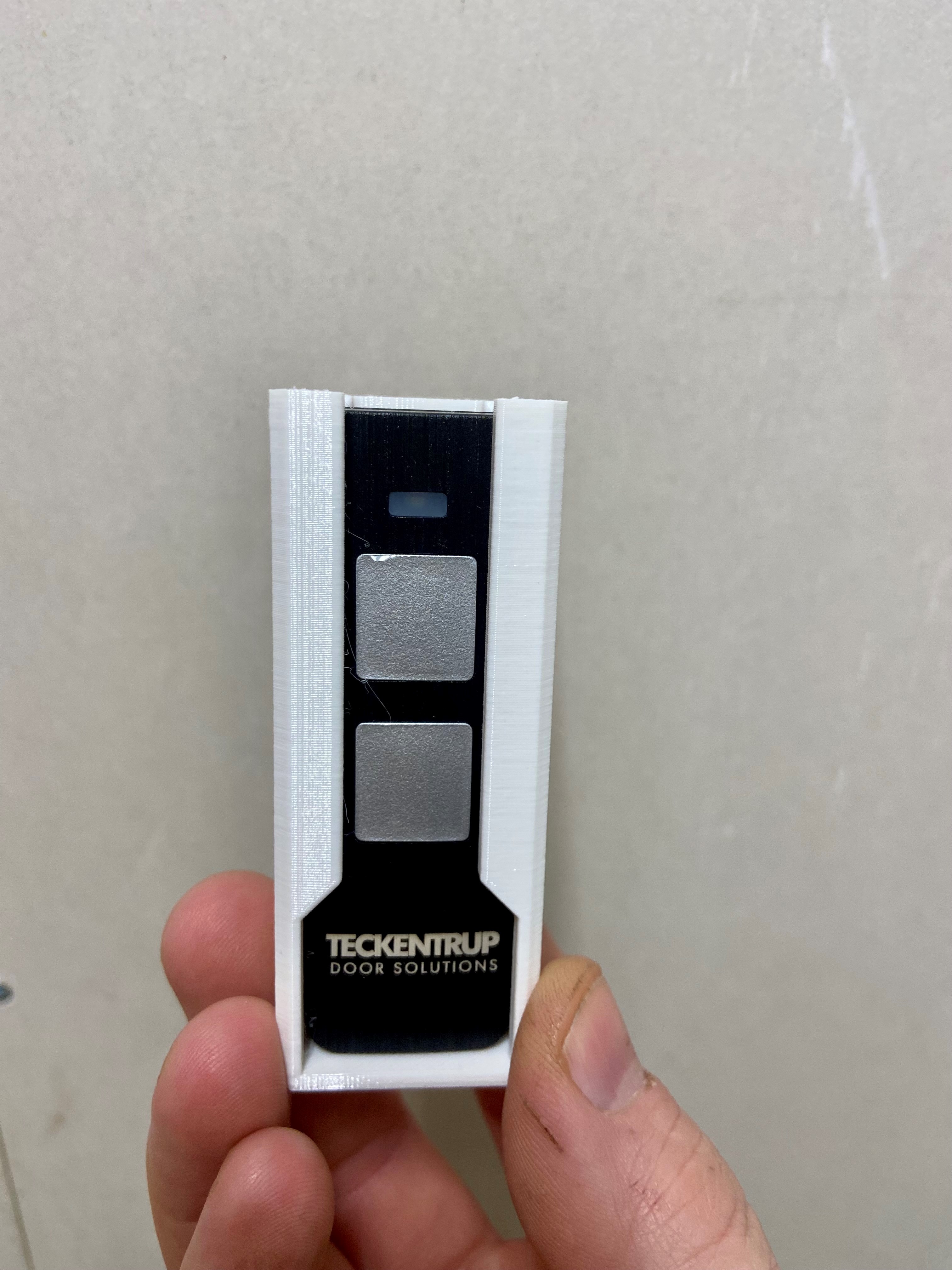 Teckentrup Remote Control TECKENTRUP (garagedoor) remote holder by Pontus | Download free STL ...