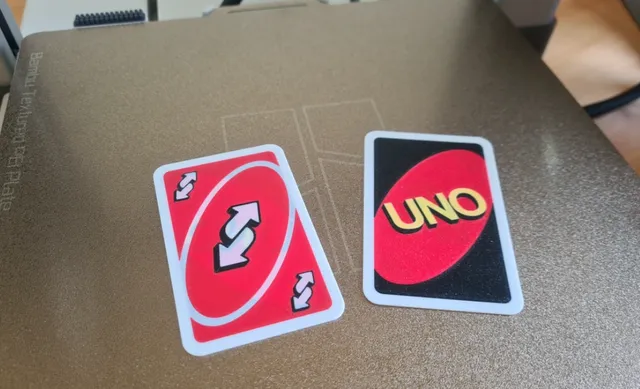 Uno reverse card