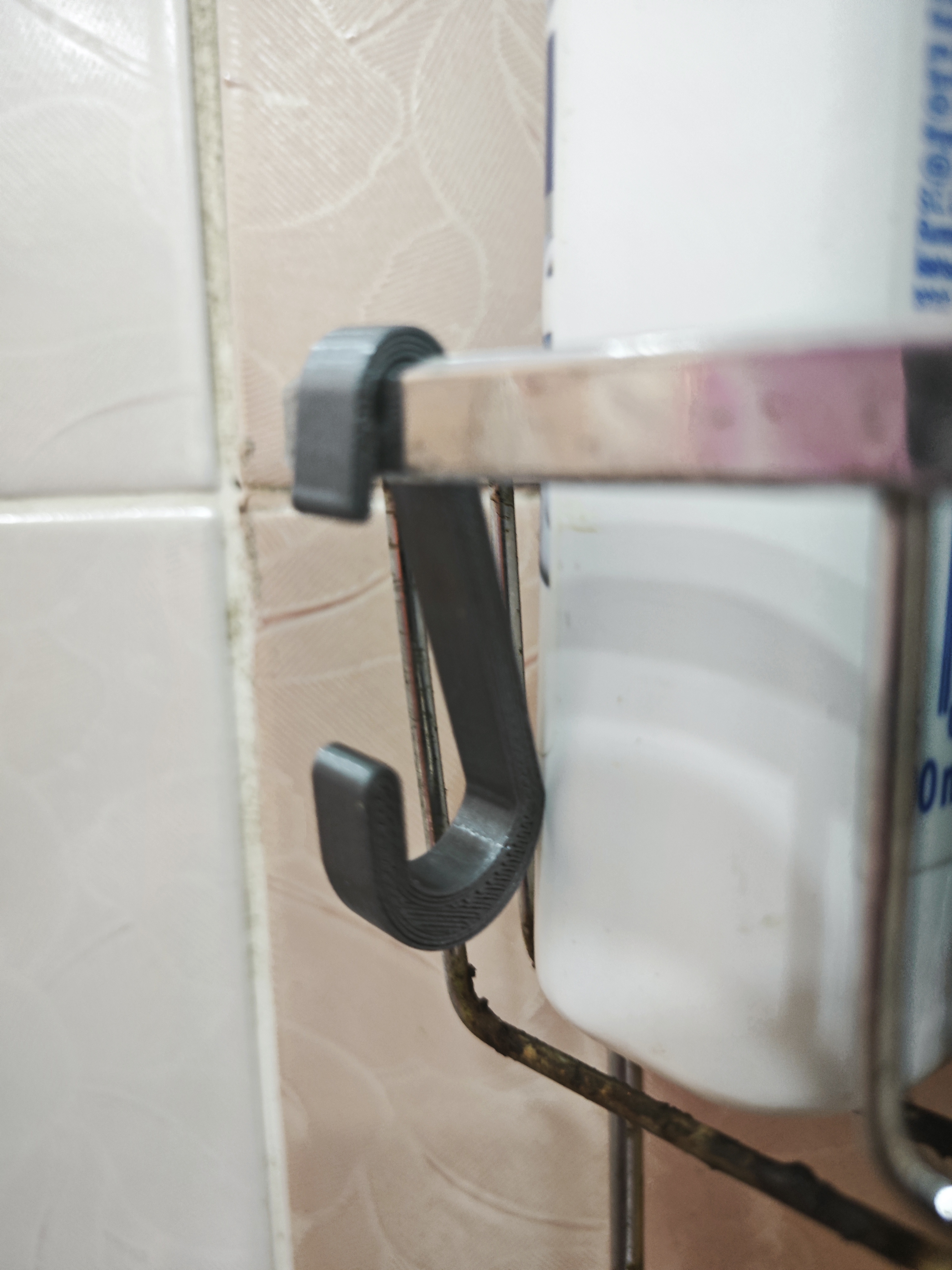 bathroom hook — thumbnail 2