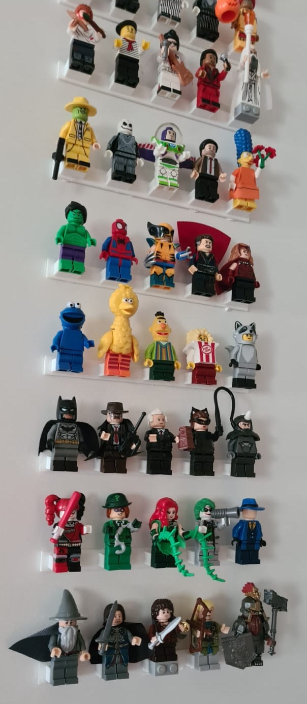 Lego Minifigure Display