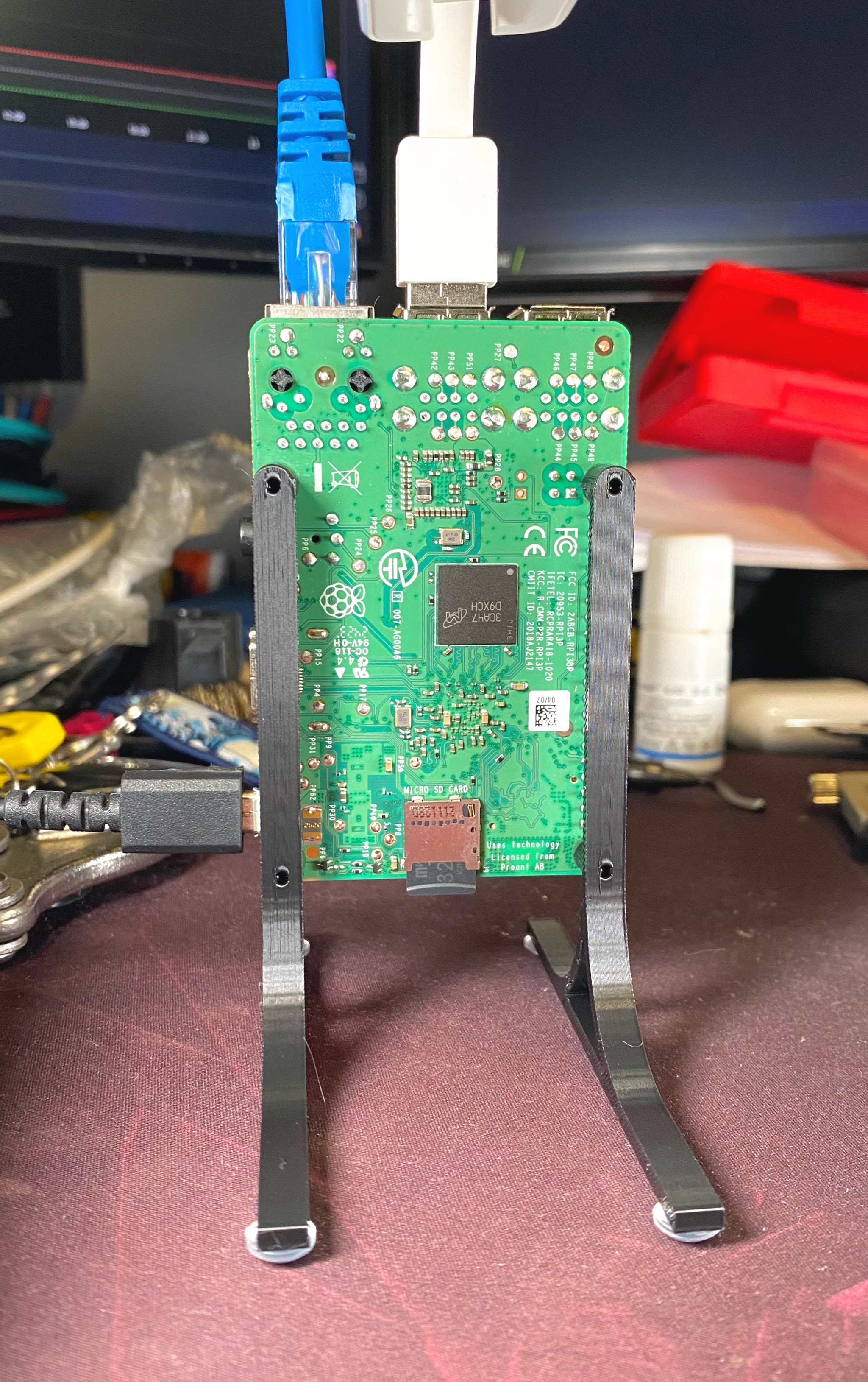 Vertical Raspberry Pi Stand By Rafael De Bem Download Free STL Model vertical-raspberry-pi-stand-by-rafael-de-bem-download-free-stl-model
