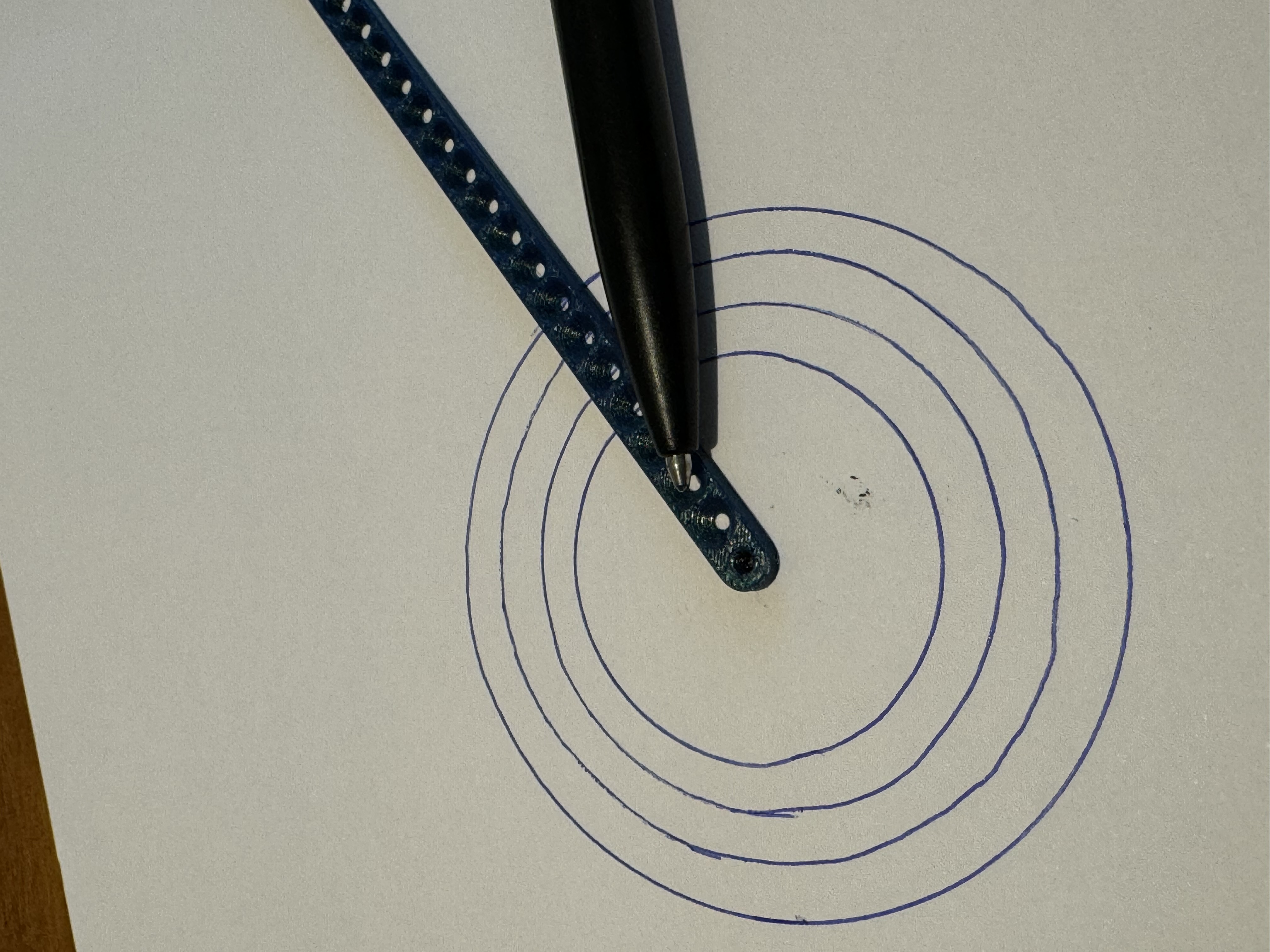 Woodworking Circular Drawing Tool (Metric)