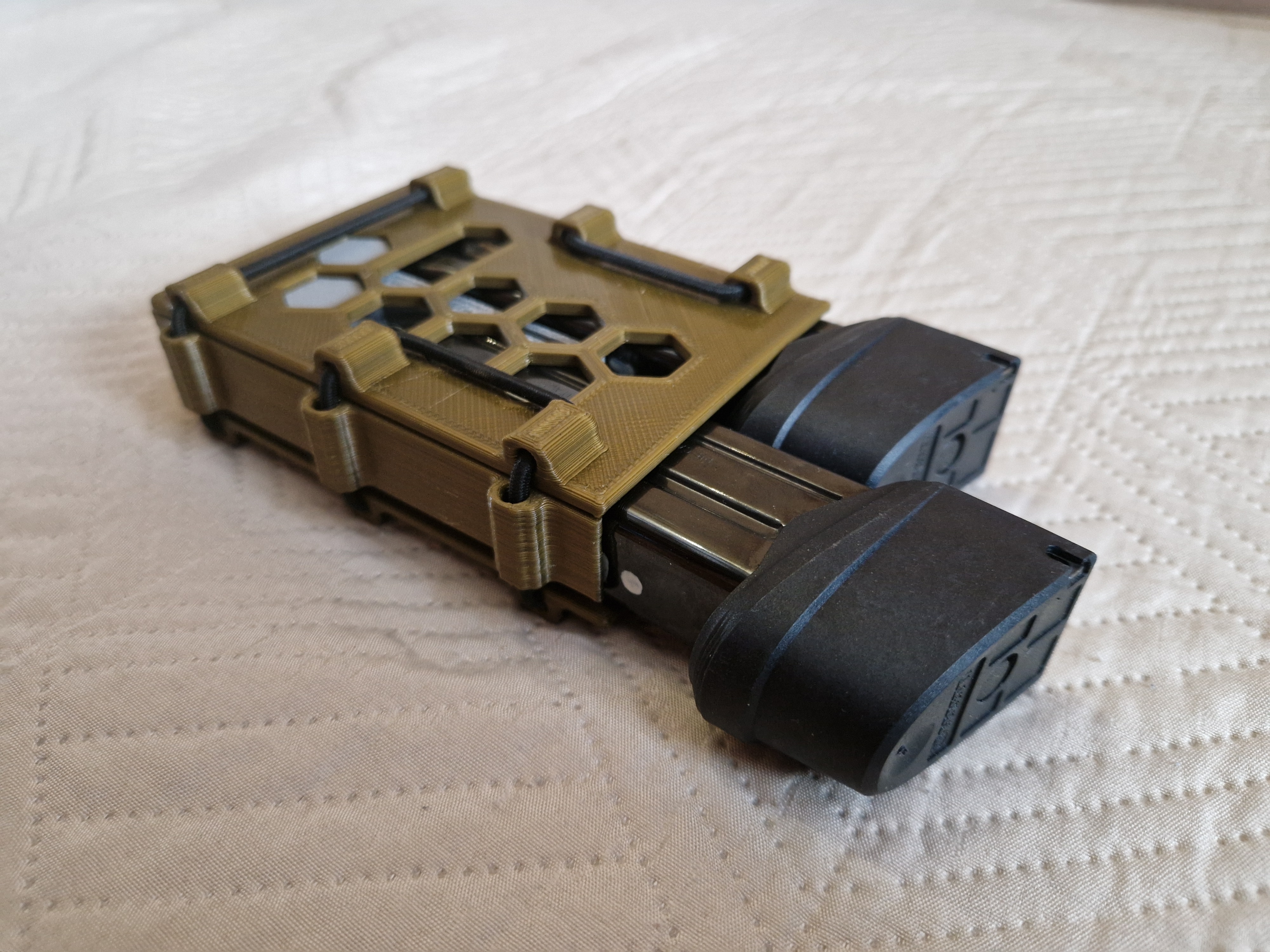 Double pistol magazine belt mount - adapter from AR15