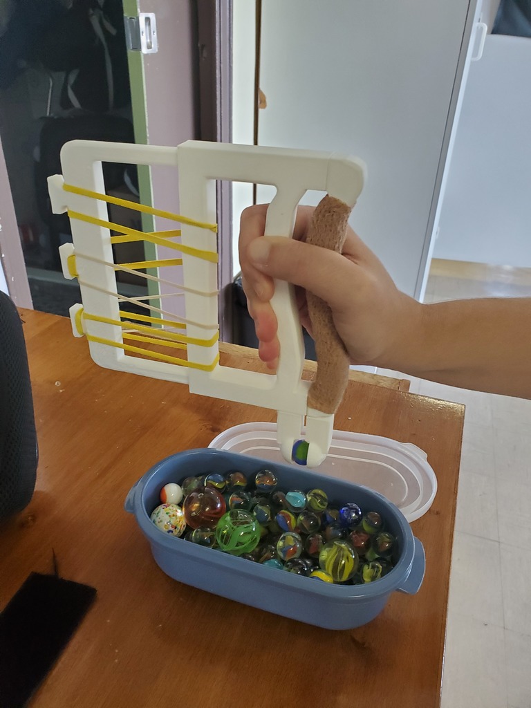 Hand Gripper with Endurance Component