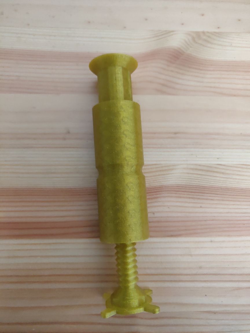 lockable extending pillar