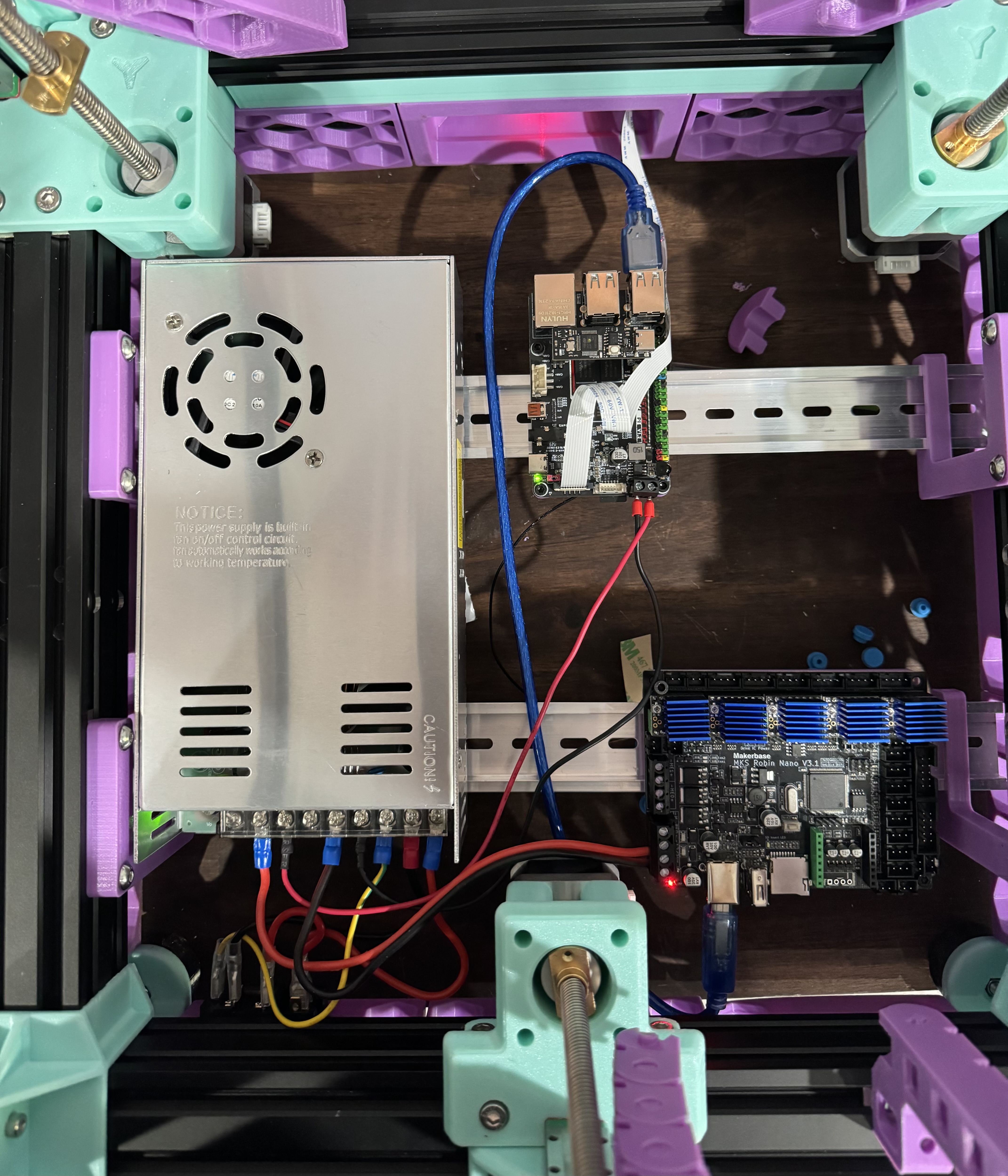 Miniatura 2 do modelo 3D Trinity Ender Conversion Inverted Electronics Mod