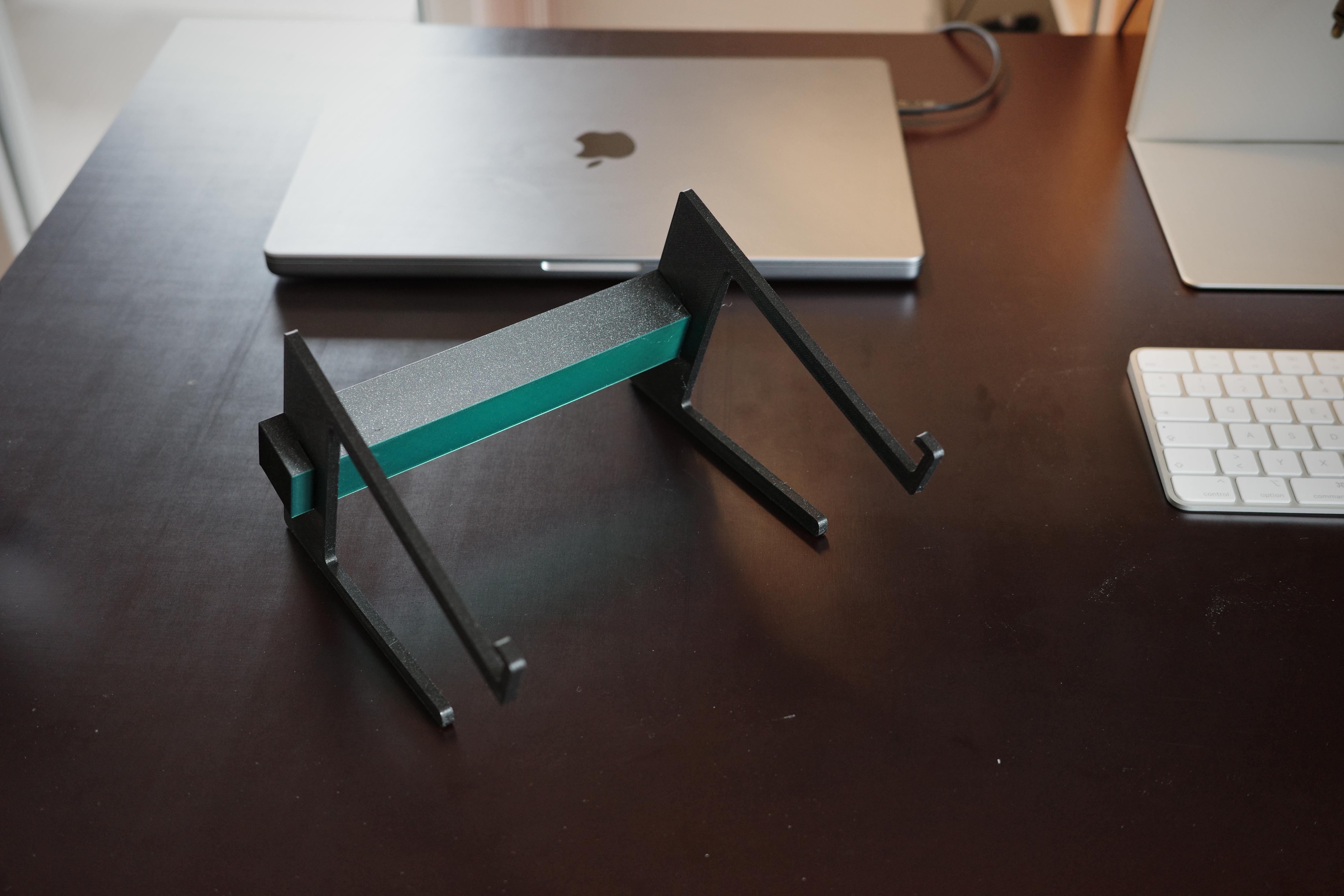 MacBook Pro laptop stand