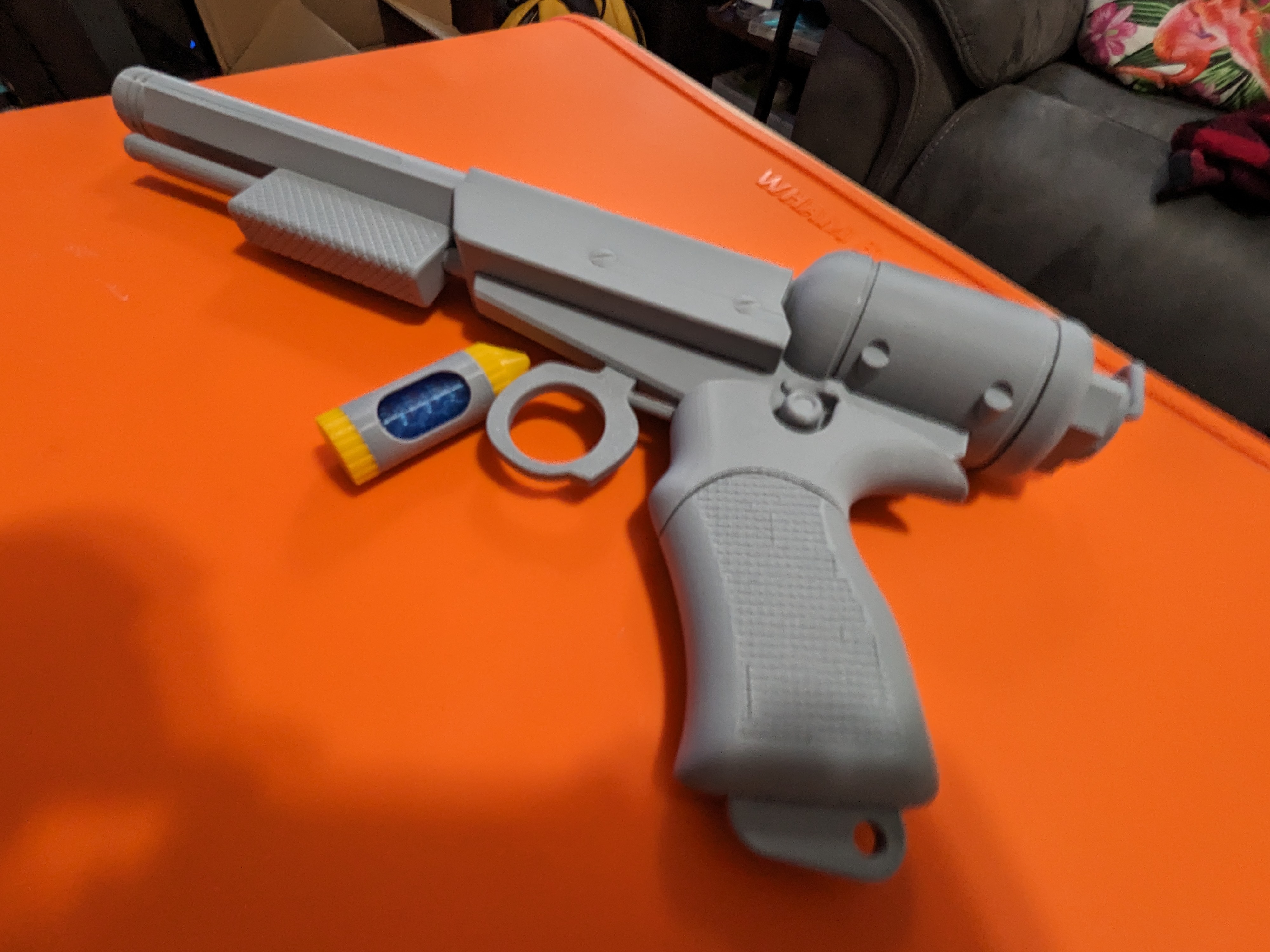 Fallout Tranquilizer Dart Gun for Cosplay by Micro Center | Download ...