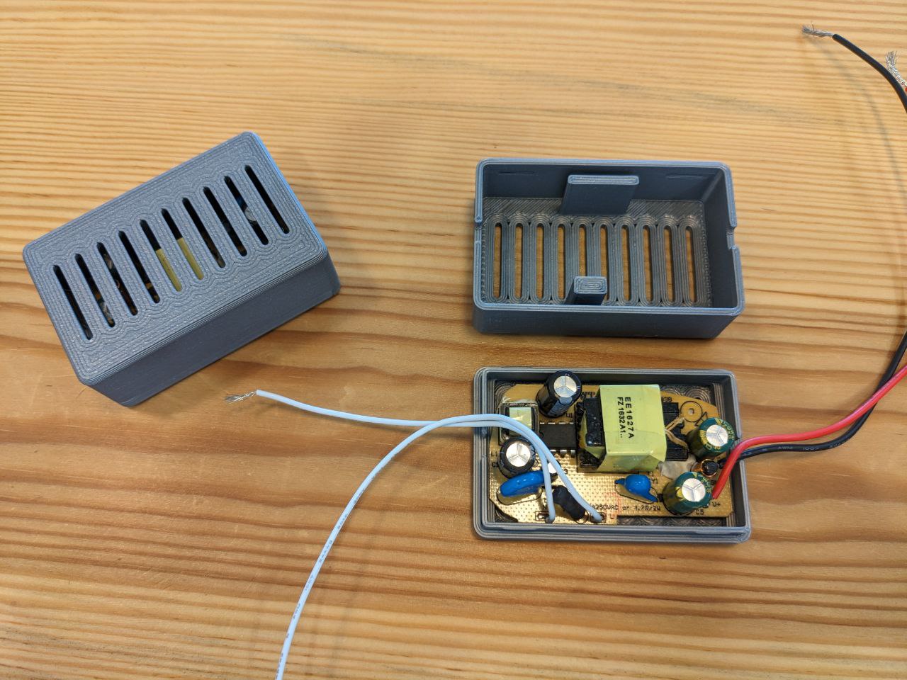 Case for 5v power supply module from Aliexpress
