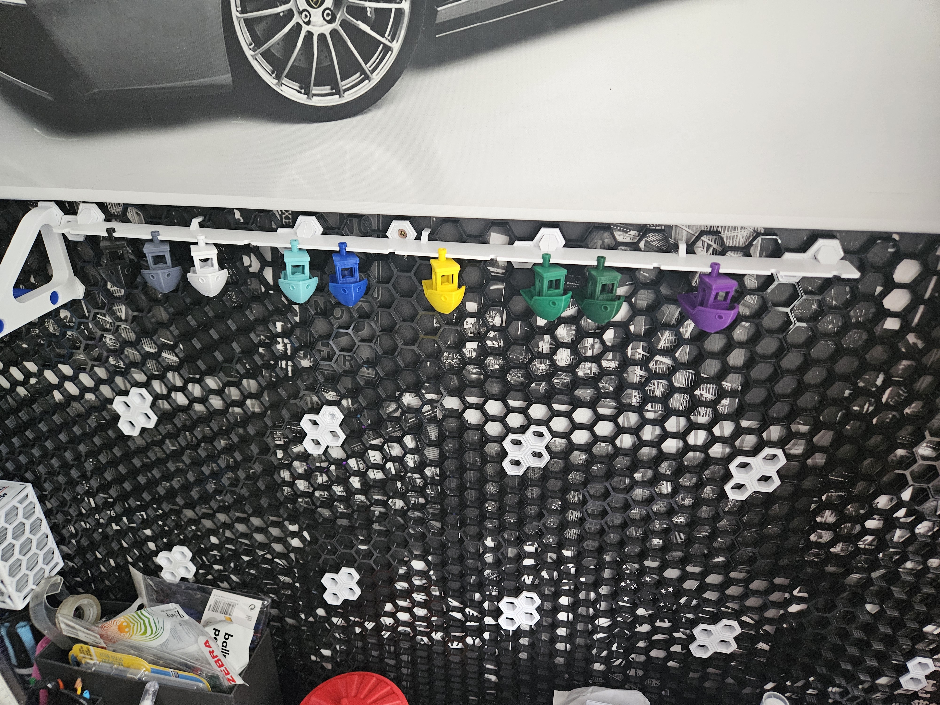 HSW Expandable Benchy Display