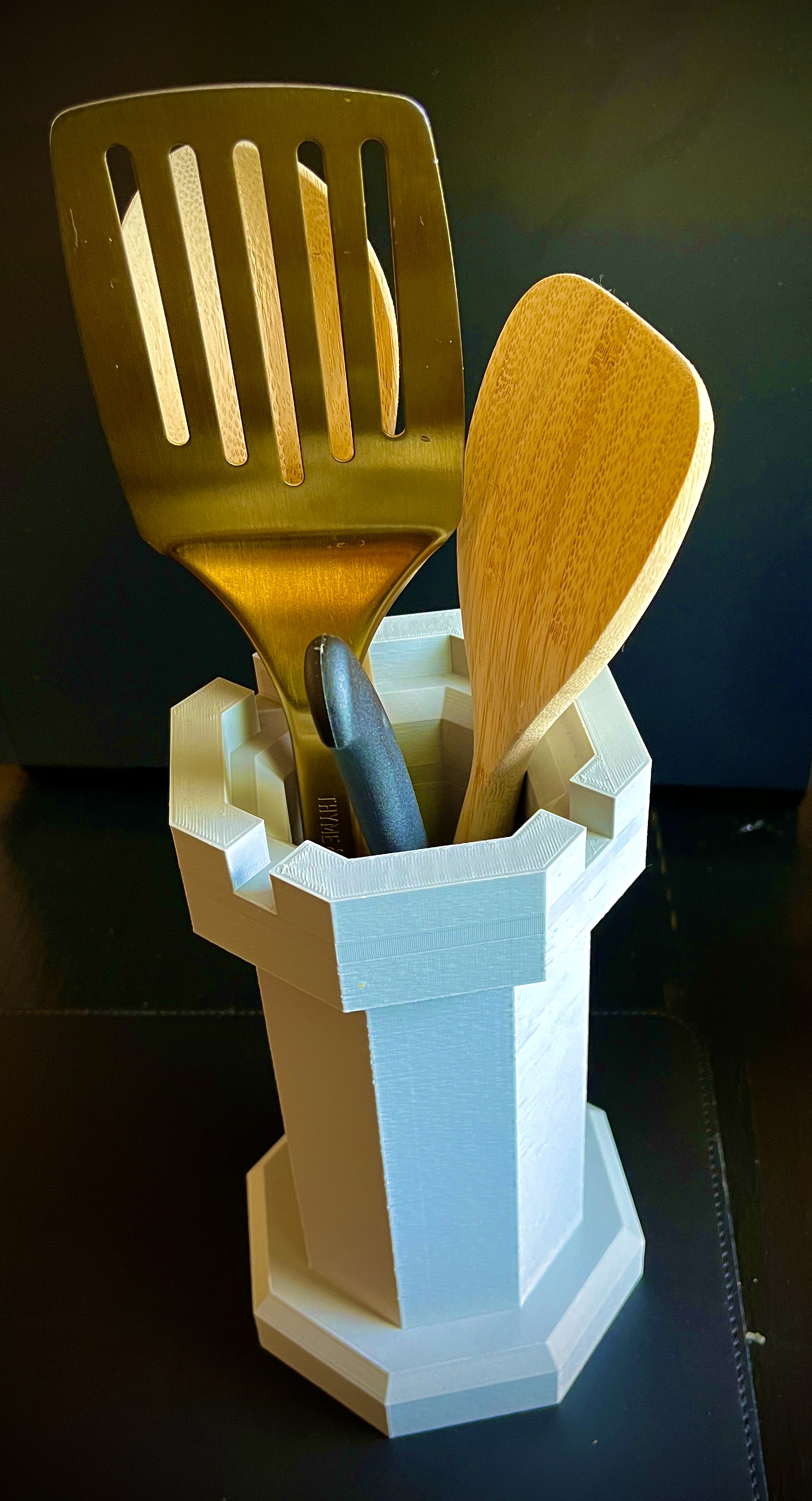 Rook Chess Vase Utensil Holder By G Download Free STL Model rook-chess-vase-utensil-holder-by-g-download-free-stl-model