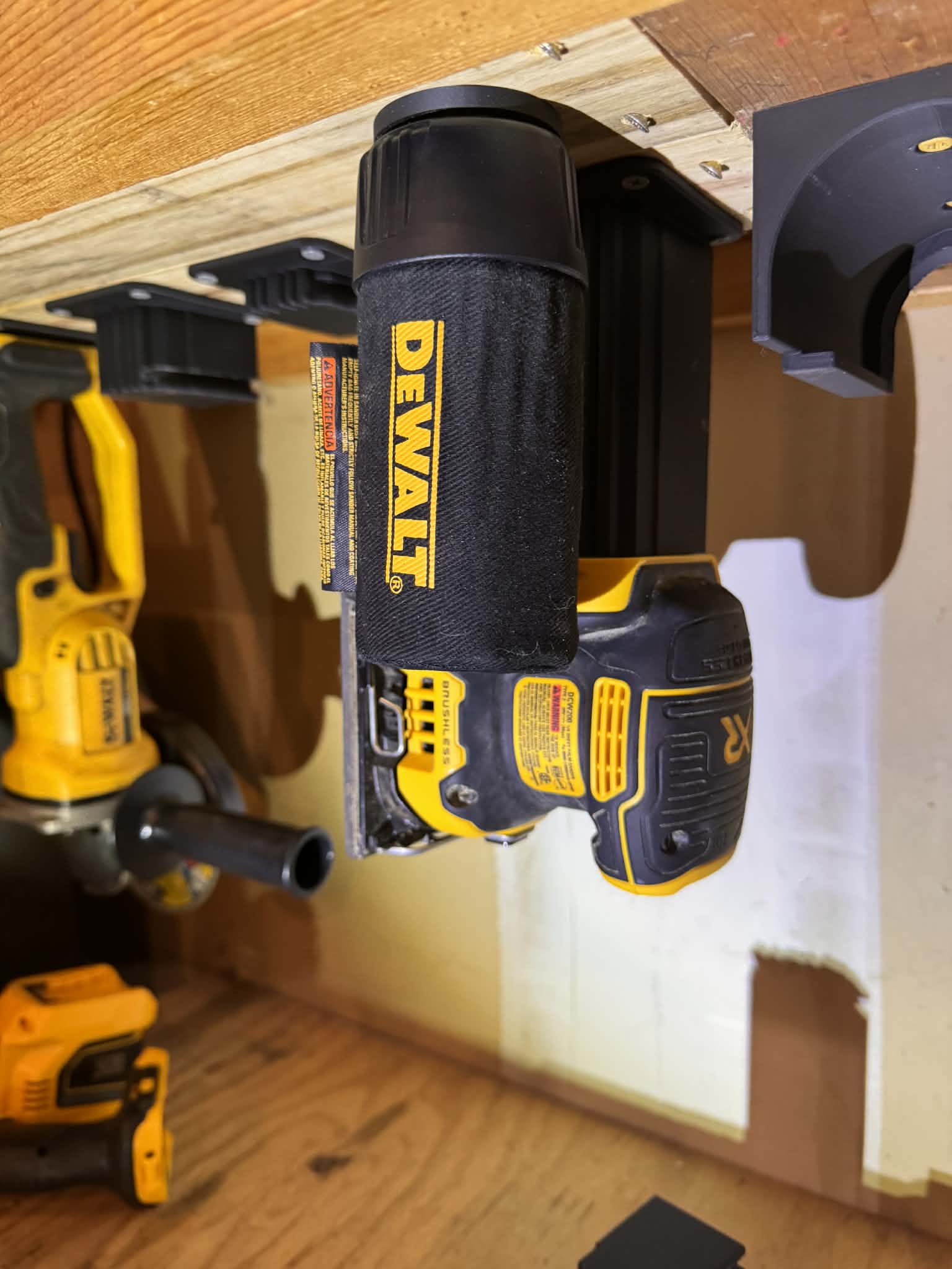 Dewalt Sander Dust Sock Vertical Mount 3D model