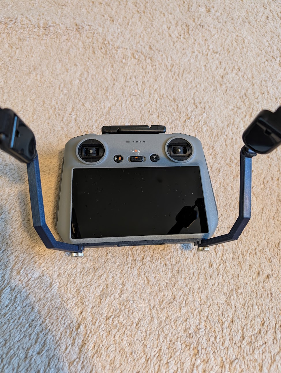 DJI RC2 Strap Bracket — thumbnail 2
