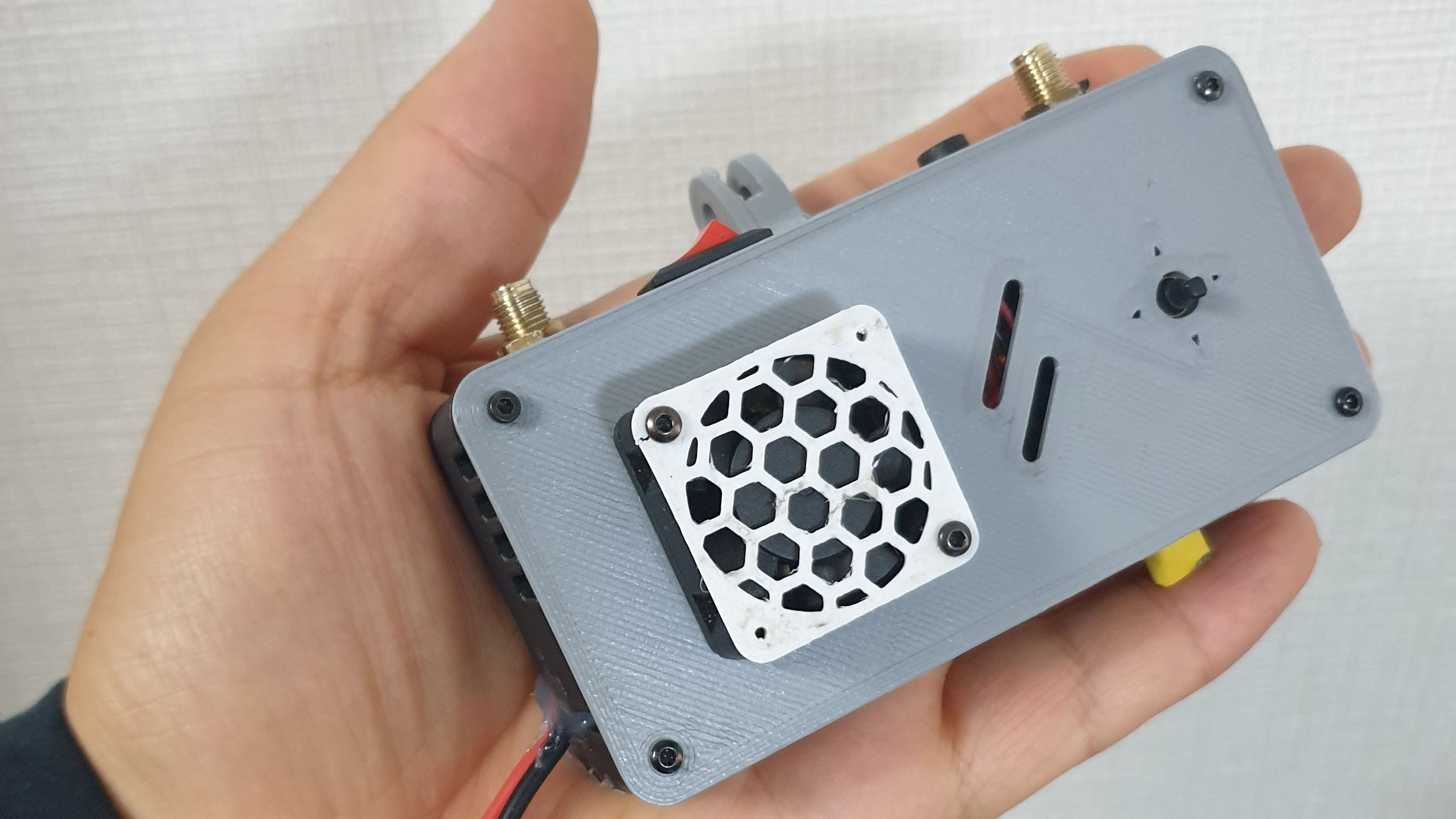 OpenIPC Radxa zero 3w VRX / single rtl8812eu2 wifi card case 2026