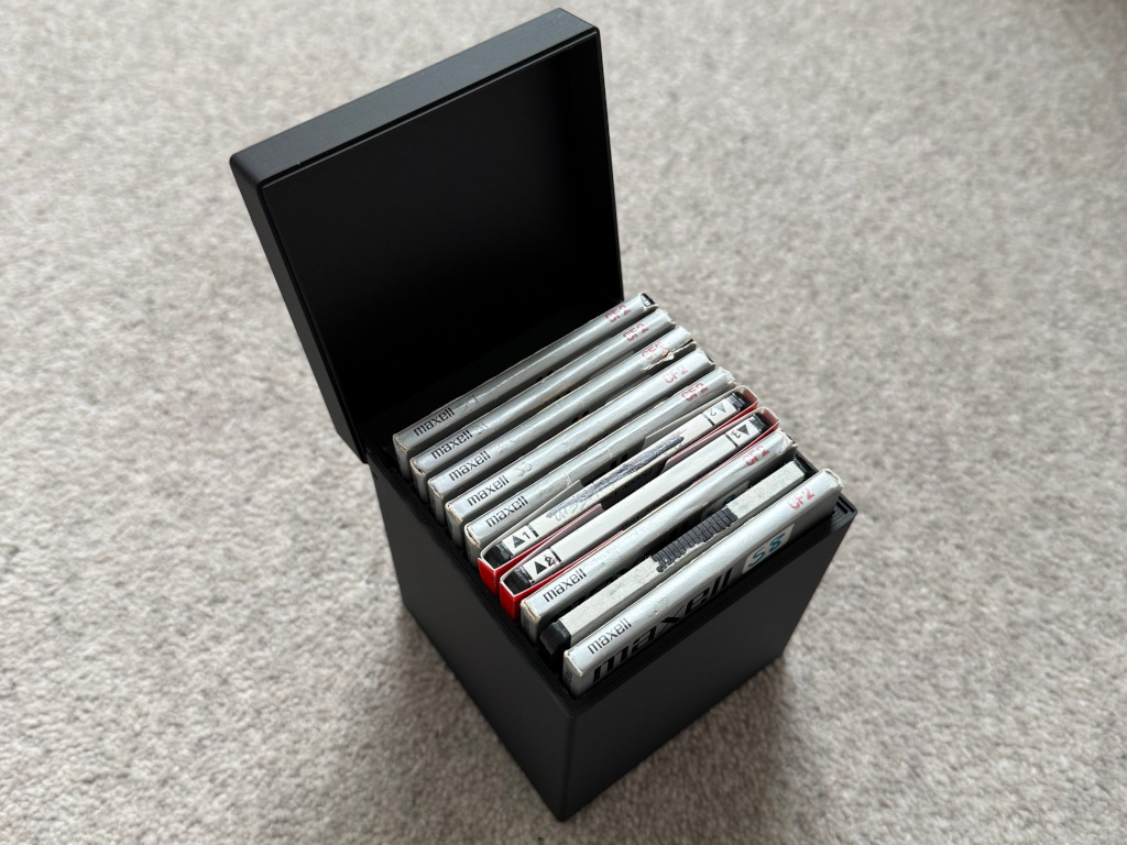 3" (inch) Disk Box - 10 Disk Capacity