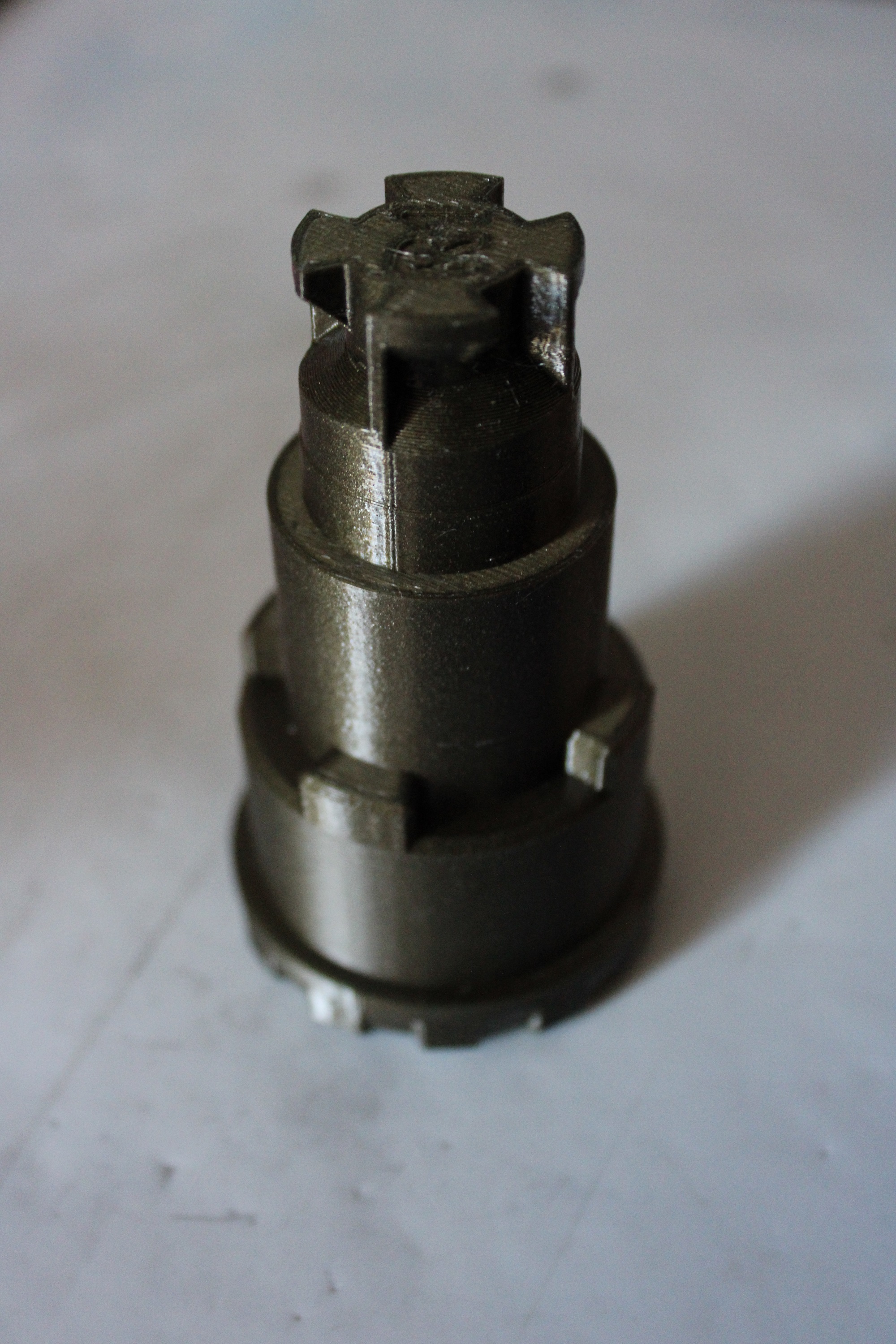 adjusted Universal Spool holder