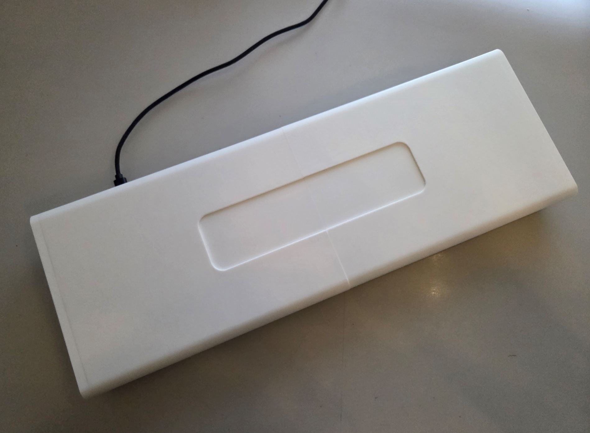 Dust and breadcrumb cover for Keychron V6 Max (Model V6M-D4)