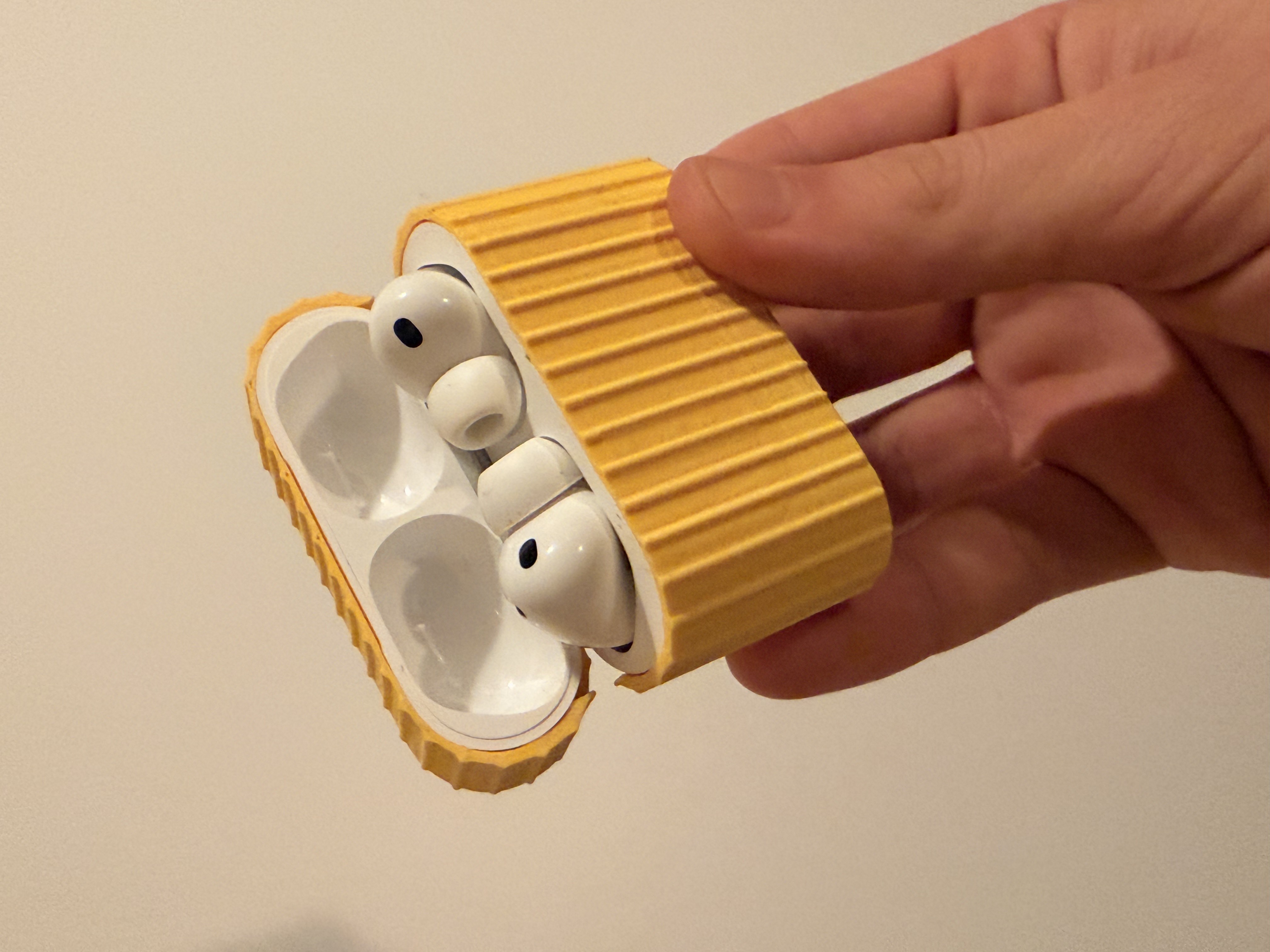 Ribbed AirPods Pro 3 Case