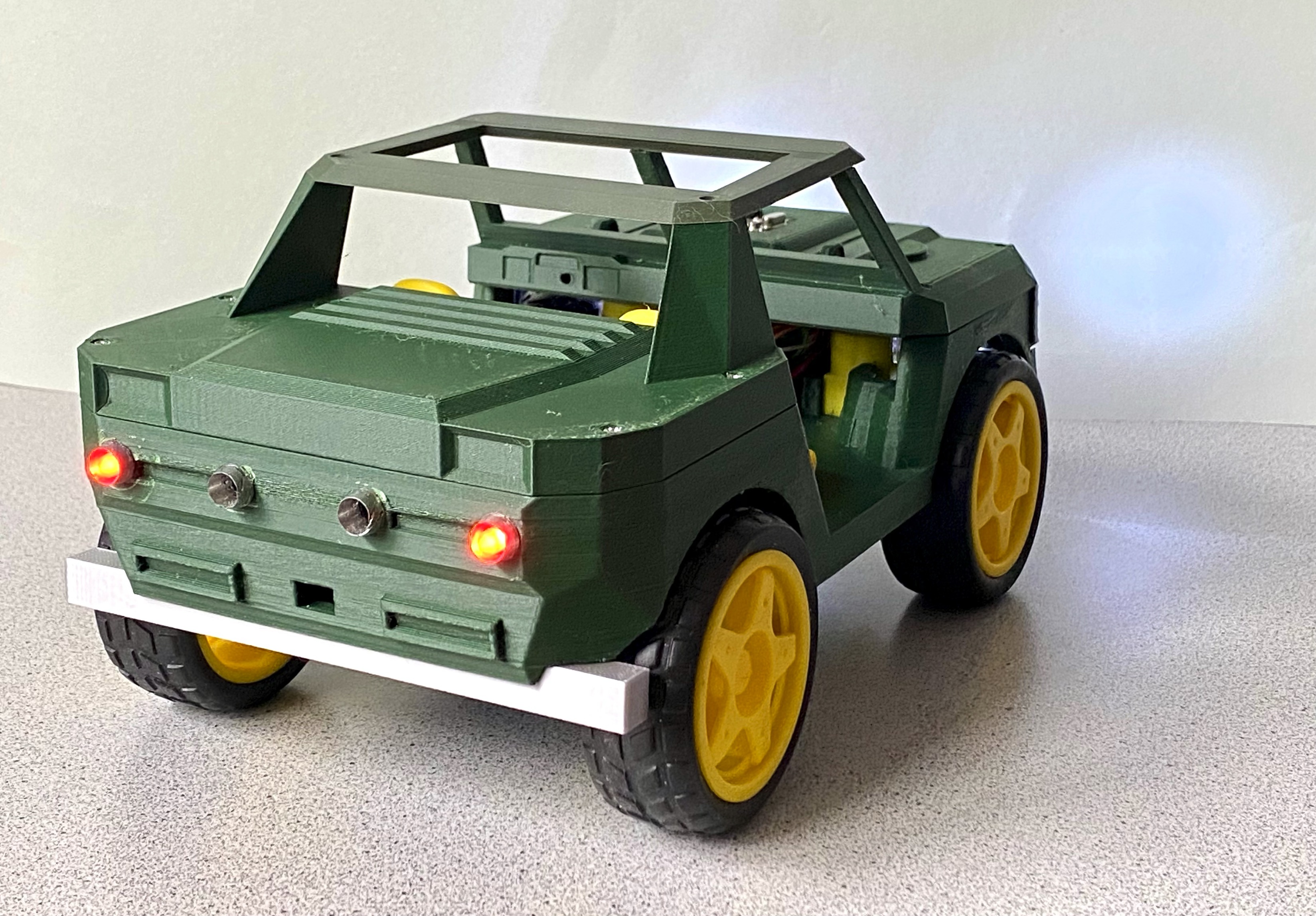 Functional RC-Car — thumbnail 4