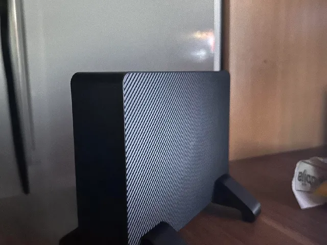 Seagate Expansion - wider feet