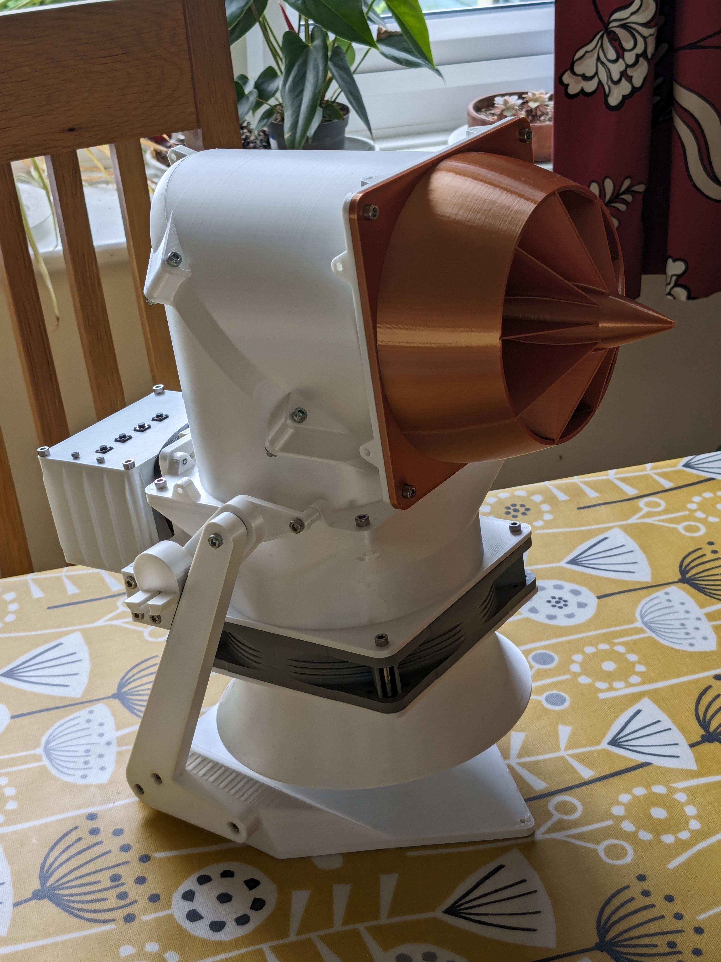 Wind Tunnel Desk Fan - Fan V6.1